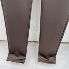 杰尼亚 2025秋冬新品男士商务休闲西裤,当柔软与挺括达成完美平衡——这条长裤以100%纯棉主料打造,从 杰尼亚 2025秋冬新品男士商务休闲西裤,当柔软与挺括达成完美平衡——这条长裤以100%纯棉主料打造,从
