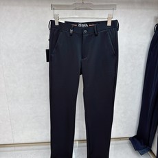 杰尼亚 2025秋冬新品男士商务休闲西裤,当柔软与挺括达成完美平衡——这条长裤以100%纯棉主料打造,从 杰尼亚 2025秋冬新品男士商务休闲西裤,当柔软与挺括达成完美平衡——这条长裤以100%纯棉主料打造,从