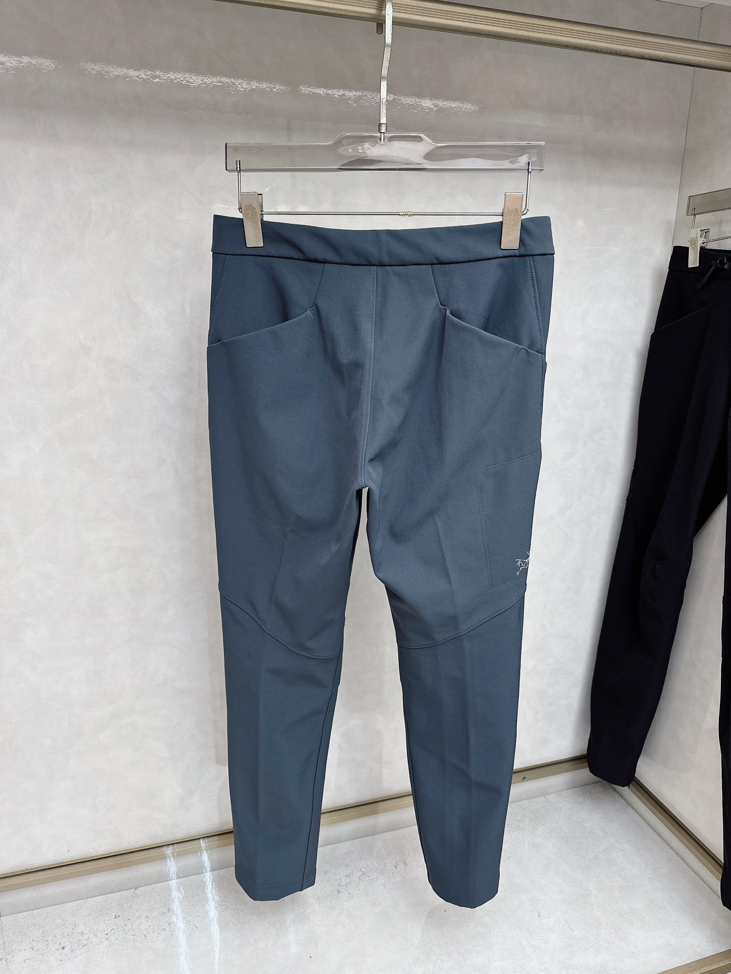 ARCTERYX始祖鸟 CRESTON AR PANT 防风 男子 软壳始祖鸟CRESTON AR男士软