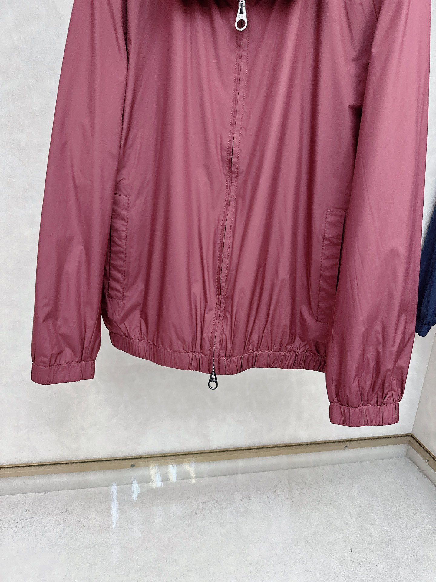 lP🆕 顶级老线风~立领夹克薄外套，优雅精致的顶级精品，男士商务款休闲夹克，告别一般夹克的厚重，上身轻盈