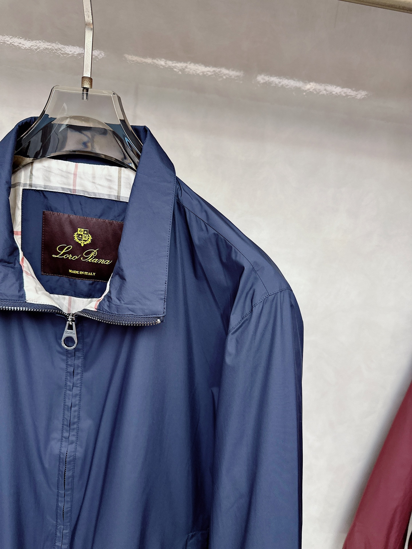 lP🆕 顶级老线风~立领夹克薄外套，优雅精致的顶级精品，男士商务款休闲夹克，告别一般夹克的厚重，上身轻盈