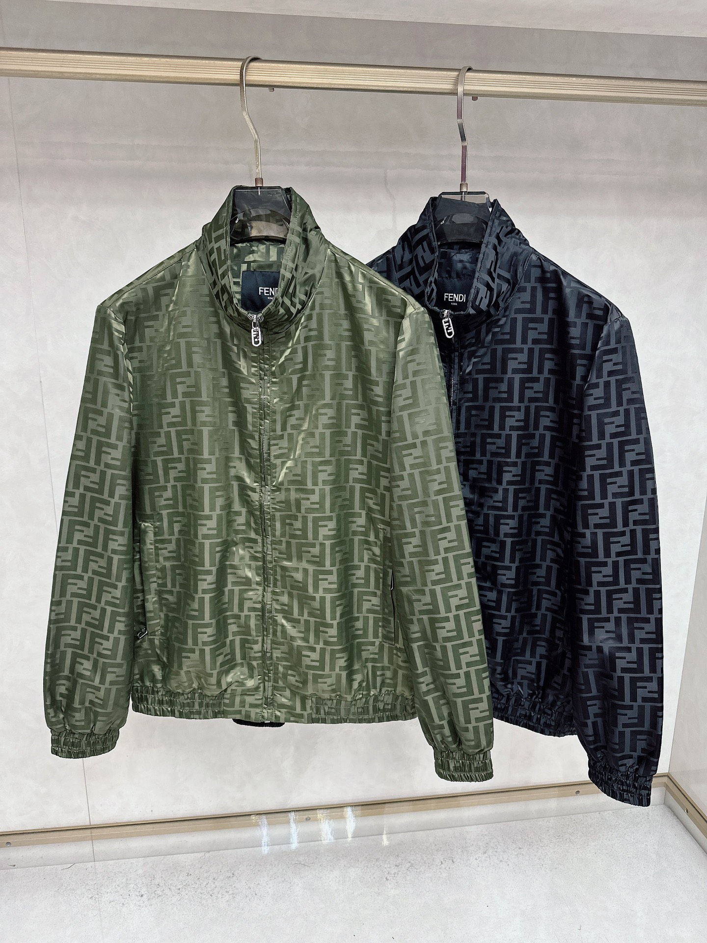 NO:539698,Fendi 2025 autumn and winter new products are available, complete three standards, jackets, no need to introduce too much good products, look at the details, number M-XXXL,,fendi,fendi, jackets & coats, jackets & coats, alexander wang19860909Fendi芬迪 2025年秋冬新品上新 三标齐全 夹克外套 好货不用过多介绍 看细节 码数M-XXXL,,fendi,fendi,jackets & coats,jackets & coats,alexander wang,Men's clothing