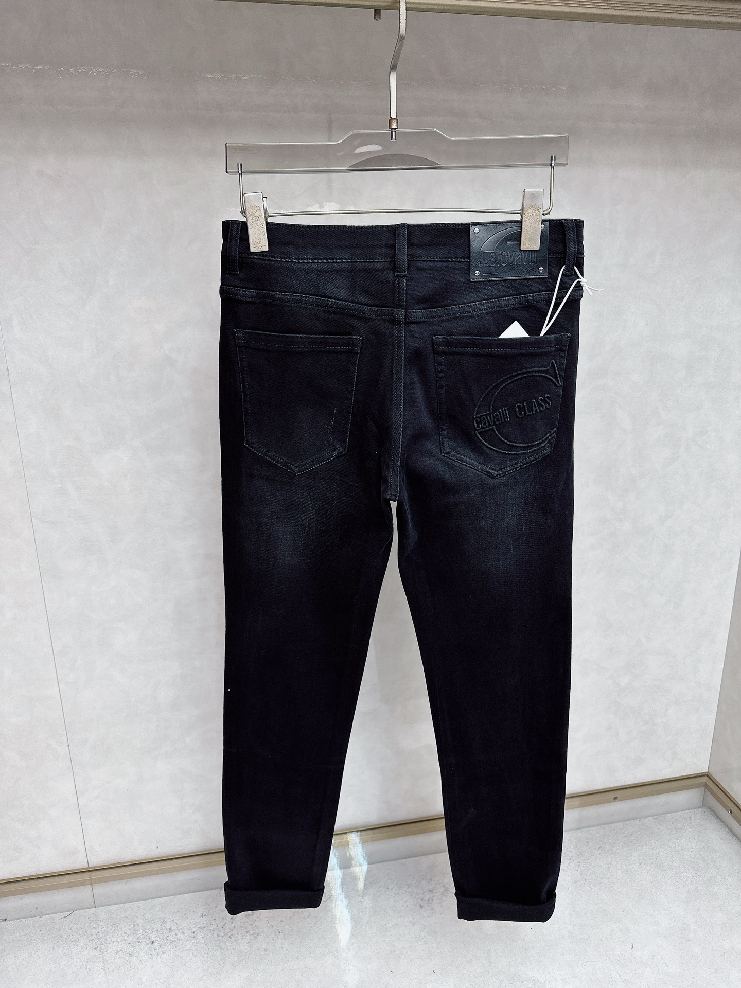 😊 2025秋冬🔥🔥新款现货上市，原单爆款牛仔裤👖超级定制款，原版五金，超级重工工艺，版型超赞👍细节做工