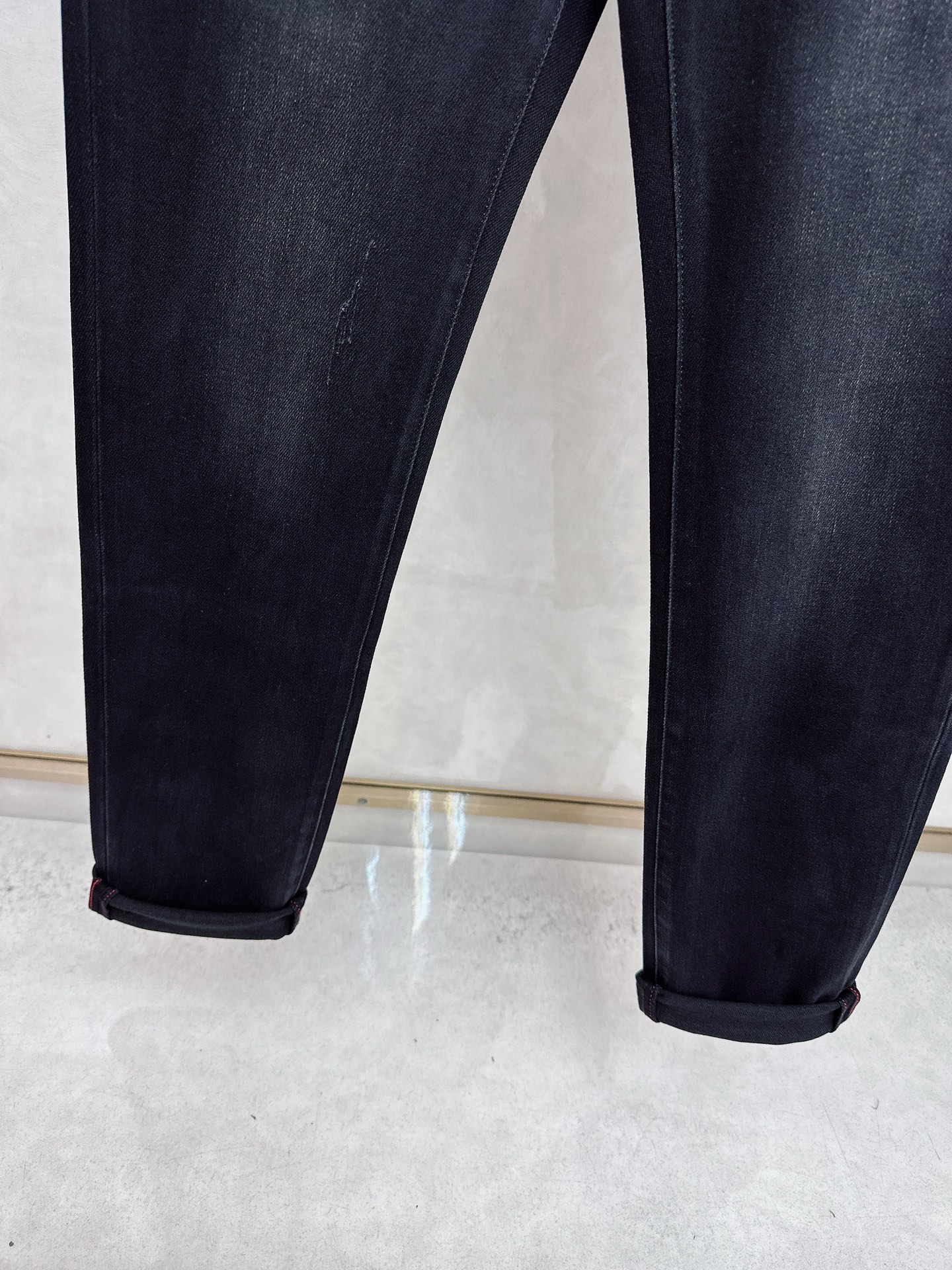 😊 2025秋冬🔥🔥新款现货上市，原单爆款牛仔裤👖超级定制款，原版五金，超级重工工艺，版型超赞👍细节做工