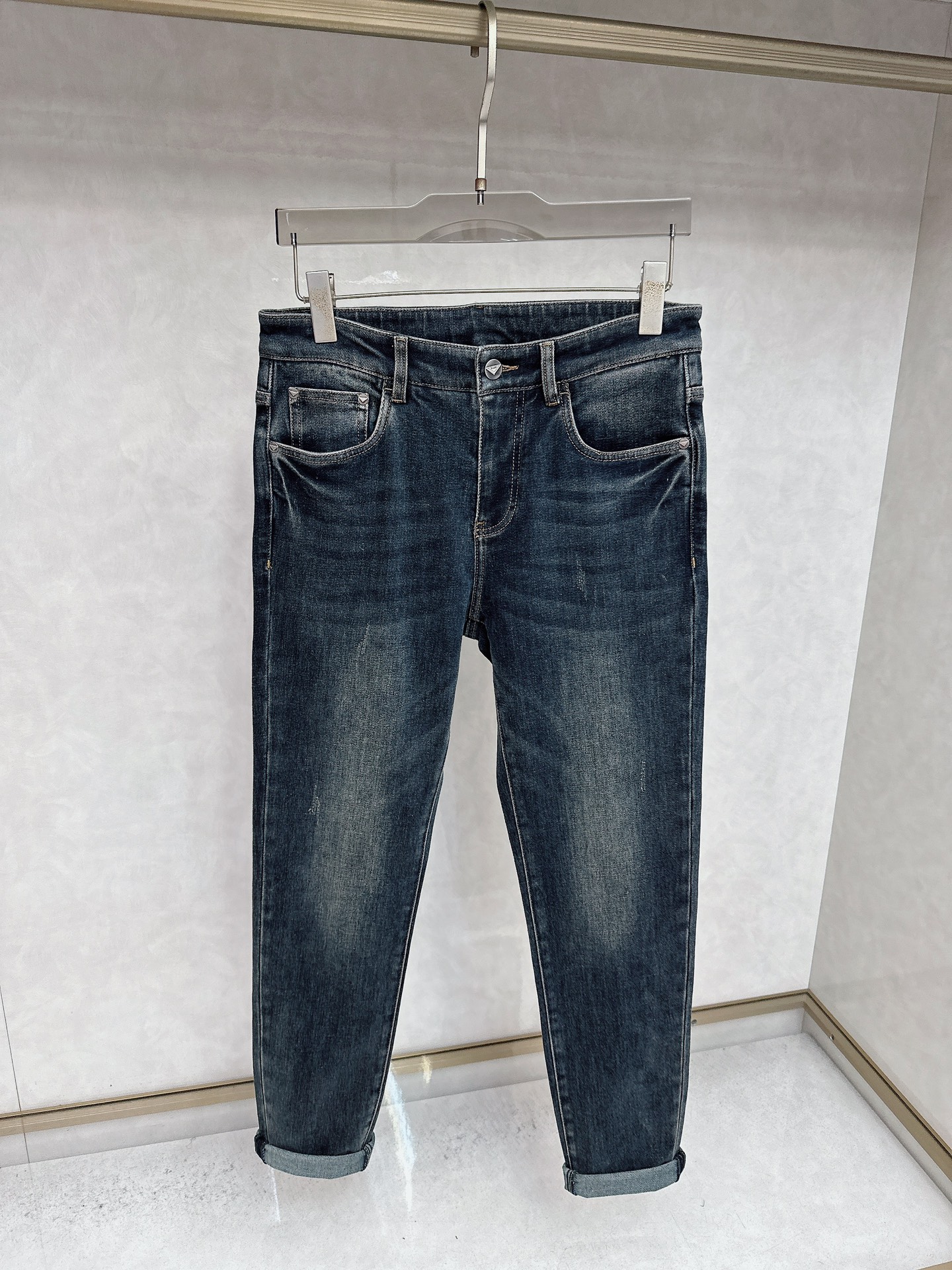 普拉达 2025秋冬🔥🔥新款现货上市，原单爆款牛仔裤👖超级定制款，原版五金，超级重工工艺，版型超赞👍细节