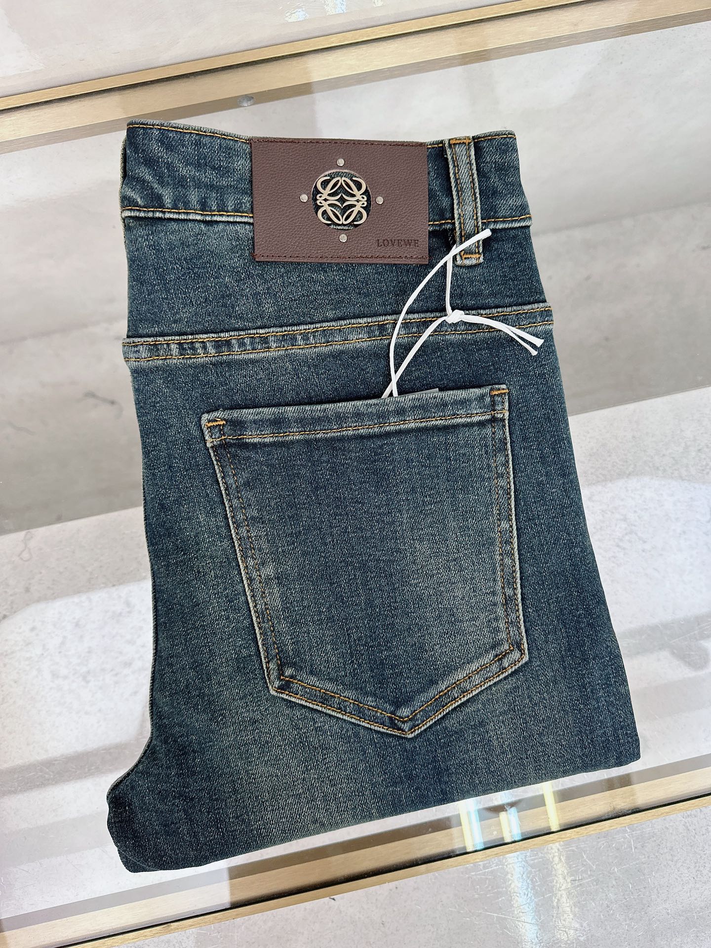 罗意威 2025秋冬🔥🔥新款现货上市，原单爆款牛仔裤👖超级定制款，原版五金，超级重工工艺，版型超赞👍细节