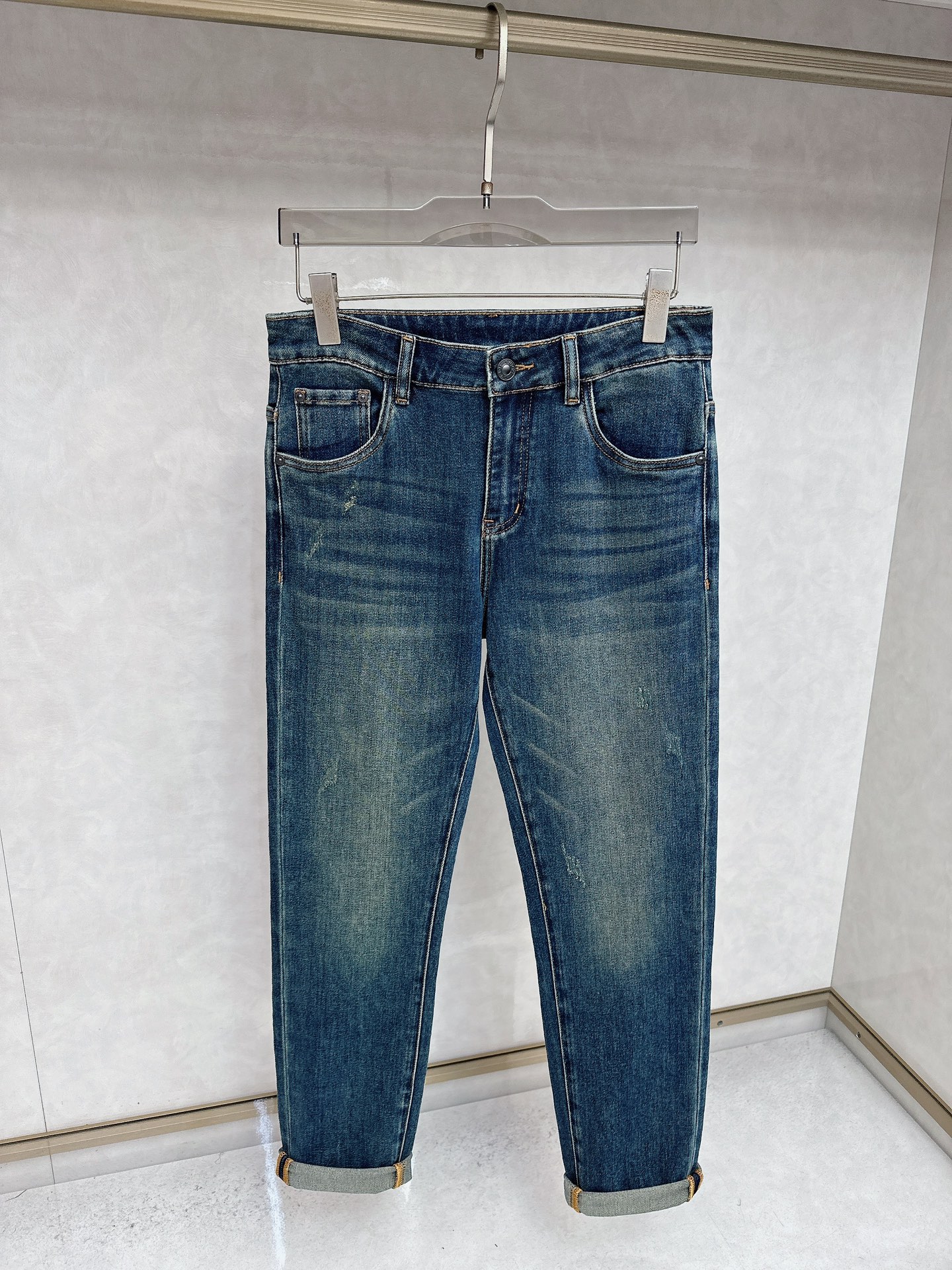 古奇 2025秋冬🔥🔥新款现货上市，原单爆款牛仔裤👖超级定制款，原版五金，超级重工工艺，版型超赞👍细节做