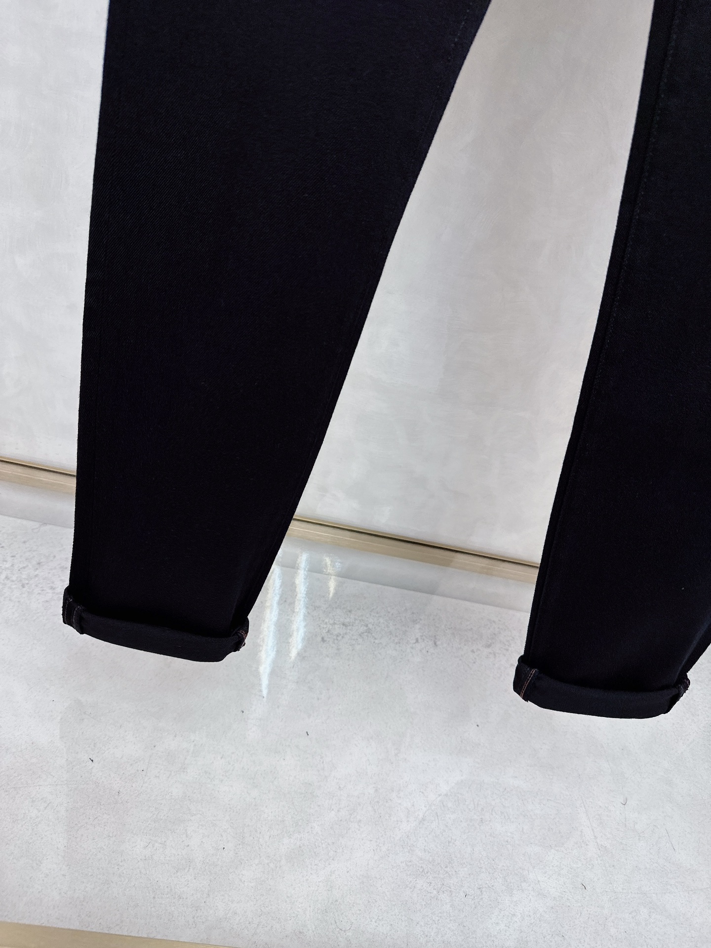 巴宝莉 2025秋冬🔥🔥新款现货上市，原单爆款牛仔裤👖超级定制款，原版五金，超级重工工艺，版型超赞👍细节