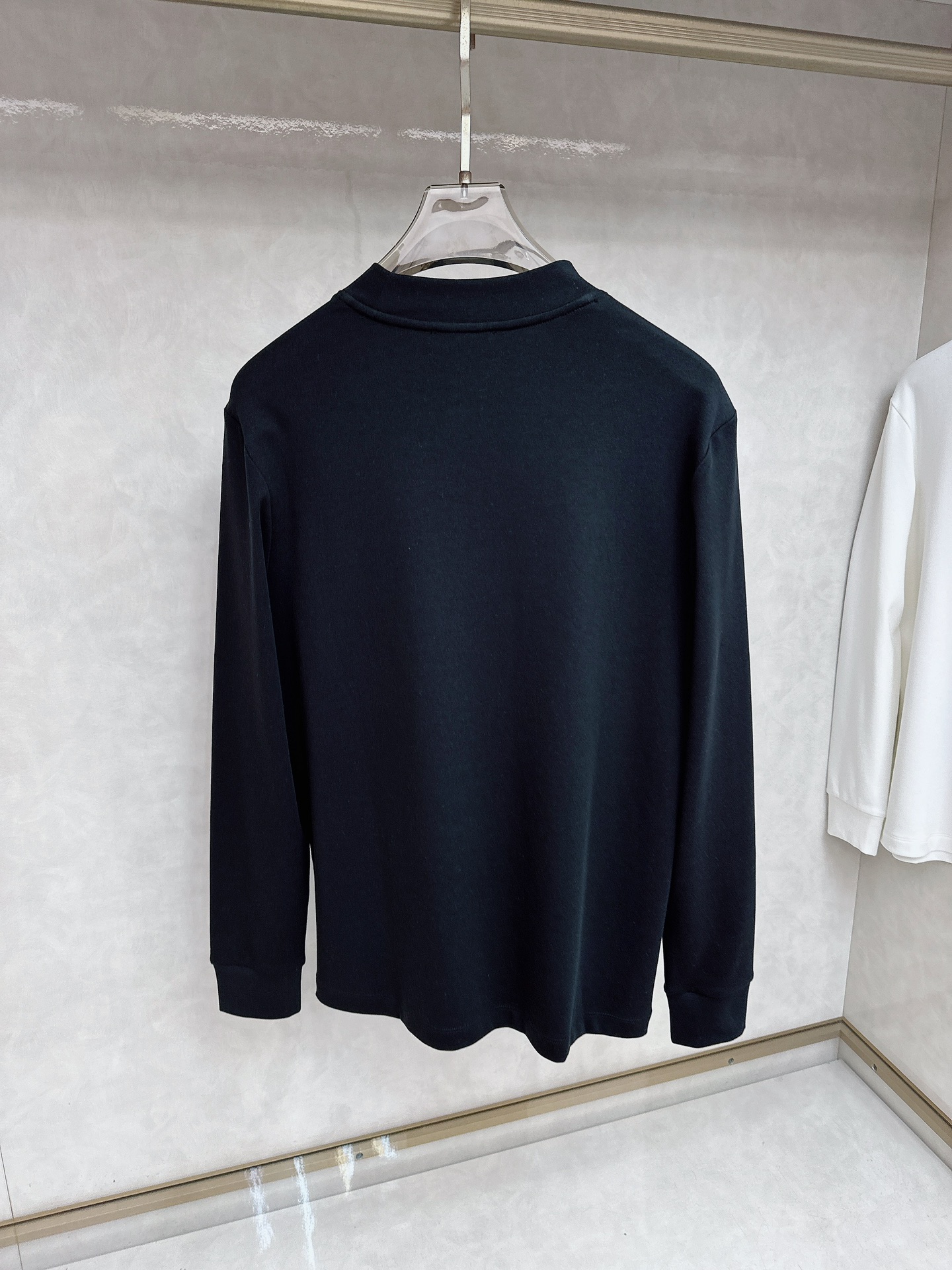 罗意威 LOEWE 2025秋冬专柜新款 时尚休闲打底衫长袖T恤，精选进口高密度双面拉架棉面料，精致原版