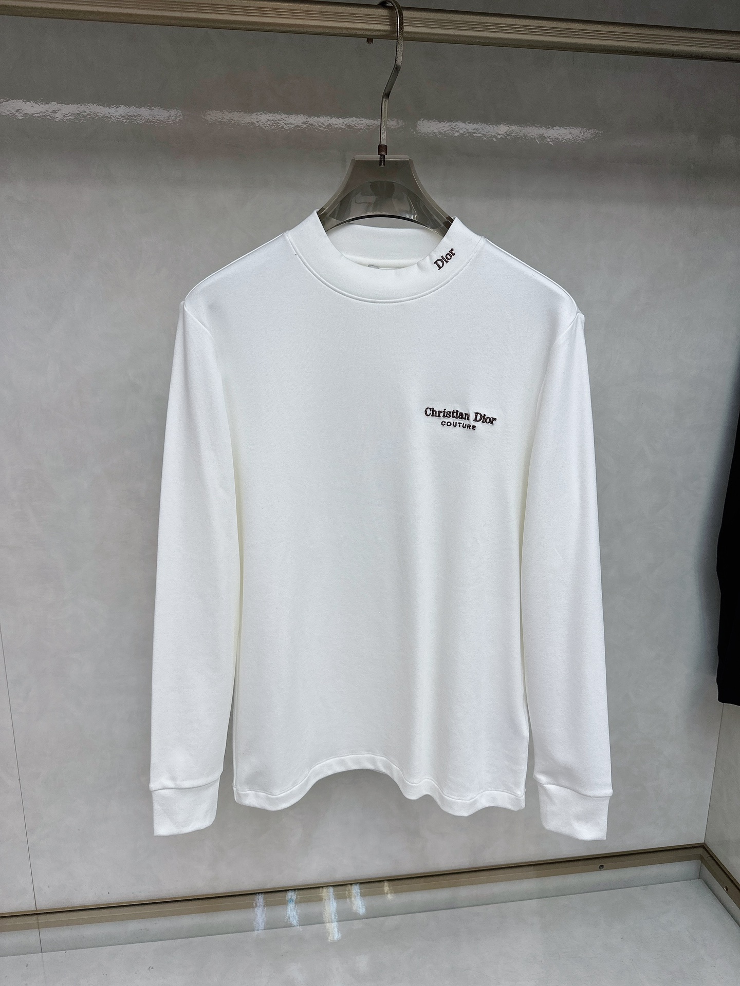 迪奥 Dior 2025秋冬专柜新款 时尚休闲打底衫长袖T恤，精选进口高密度双面拉架棉面料，精致原版lo