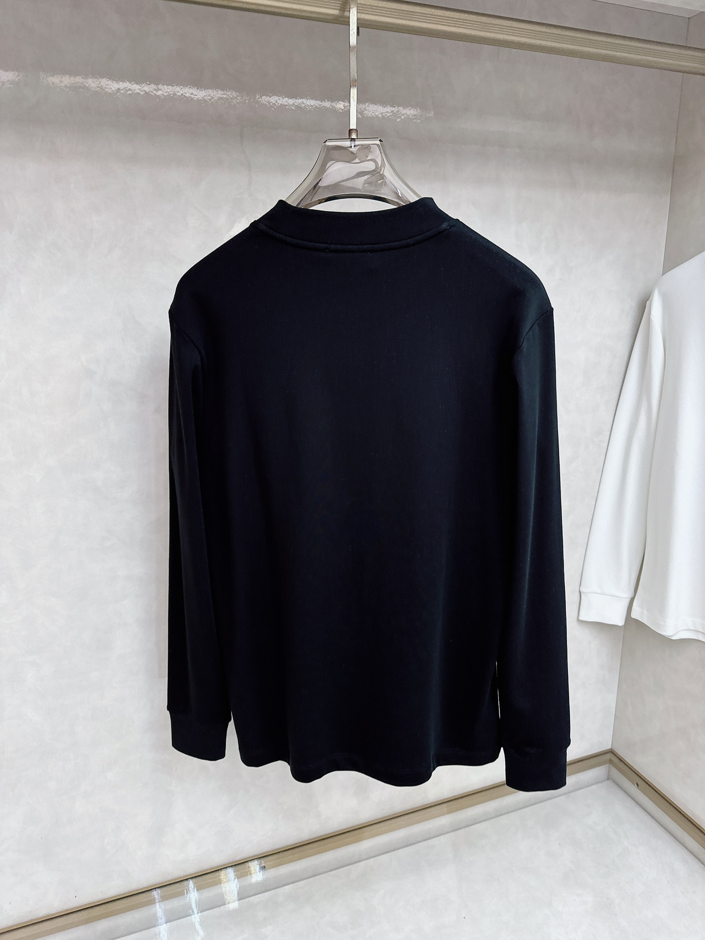 【新品】 ‼️‼️2025SS秋冬🆕 “驴”牌男士圆领长袖打底衫 柜台同步发售，高精细的奢华品质,轻奢感