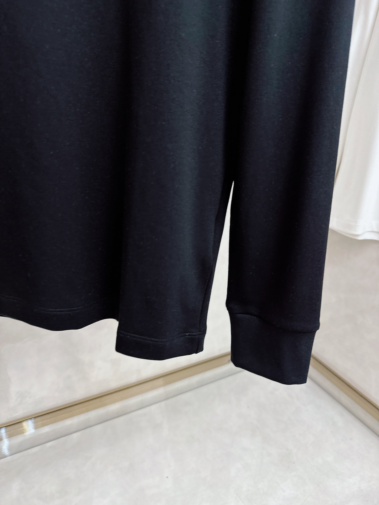 【新品】 ‼️‼️2025SS秋冬🆕 “驴”牌男士圆领长袖打底衫 柜台同步发售，高精细的奢华品质,轻奢感