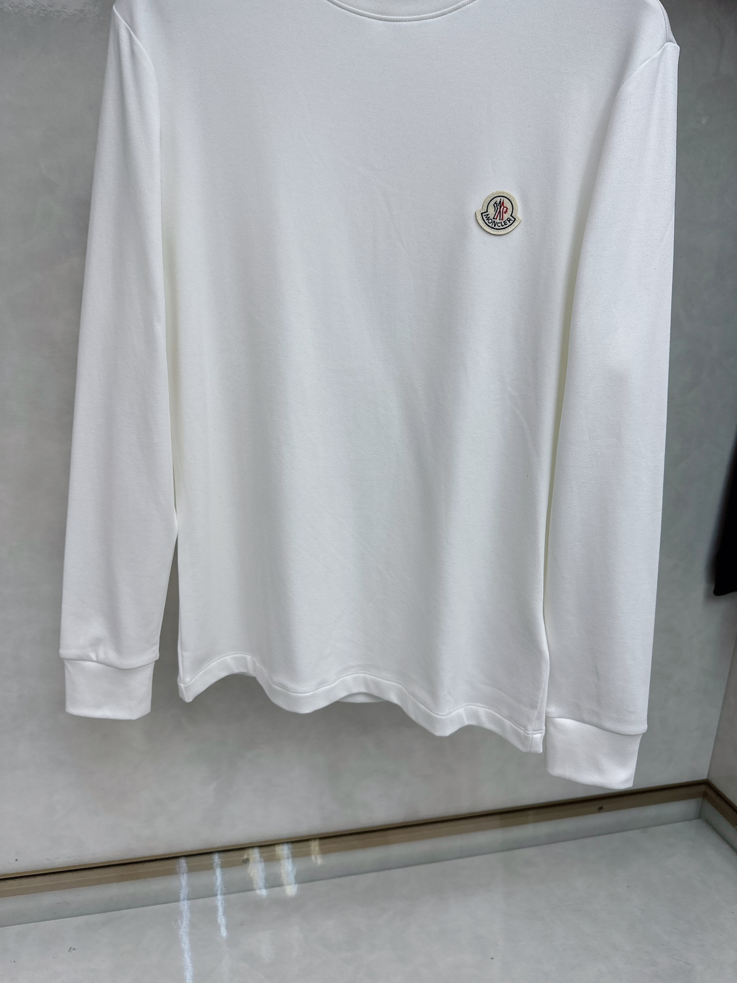 蒙口 Moncler 2025秋冬专柜新款 时尚休闲打底衫长袖T恤，精选进口高密度双面拉架棉面料，精致原