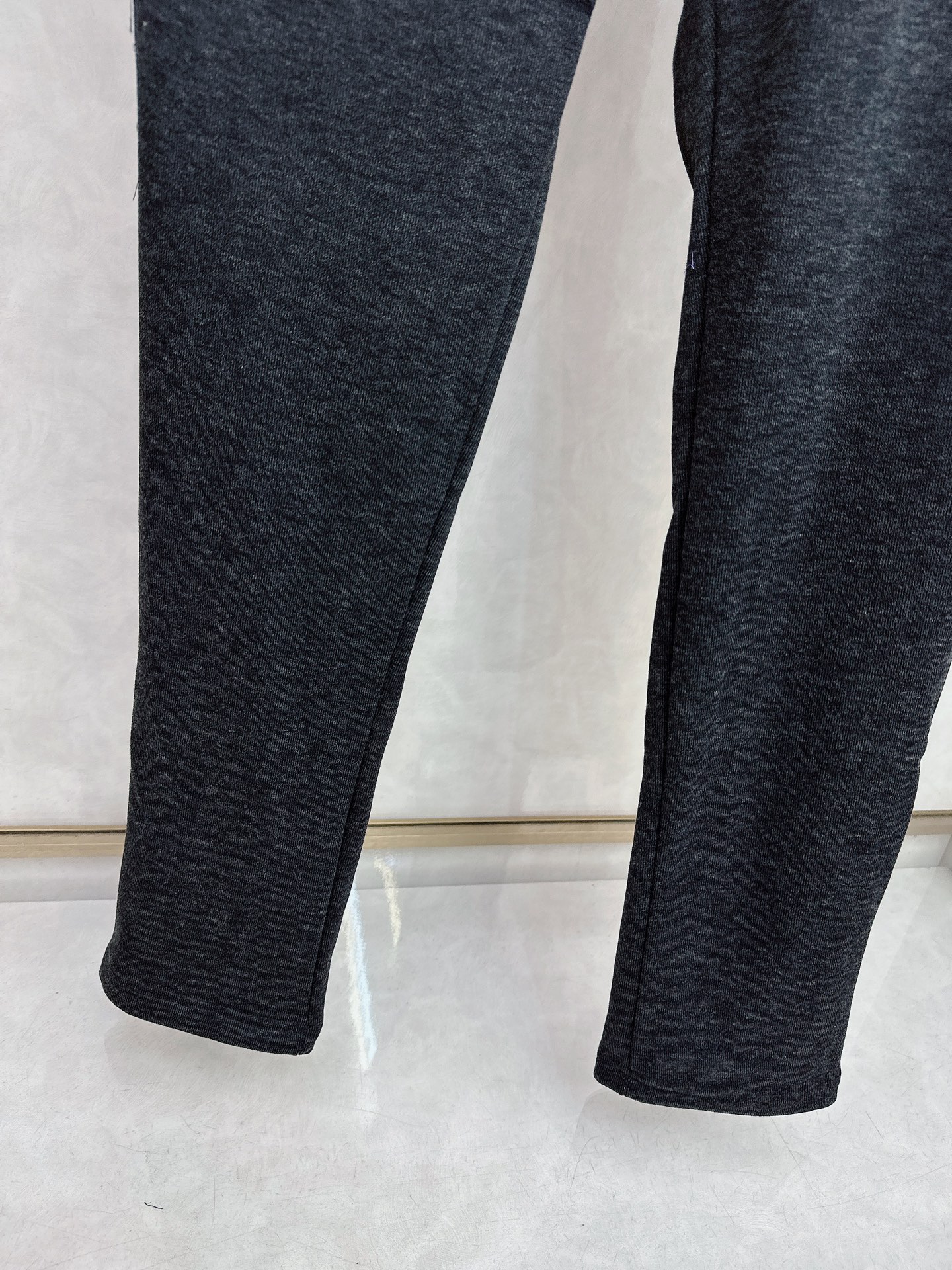 芬迪 2025秋冬最新款休闲裤 独家定制发售 原版定制 客供五金辅料 原单品质 进口客供定制面料重工洗水