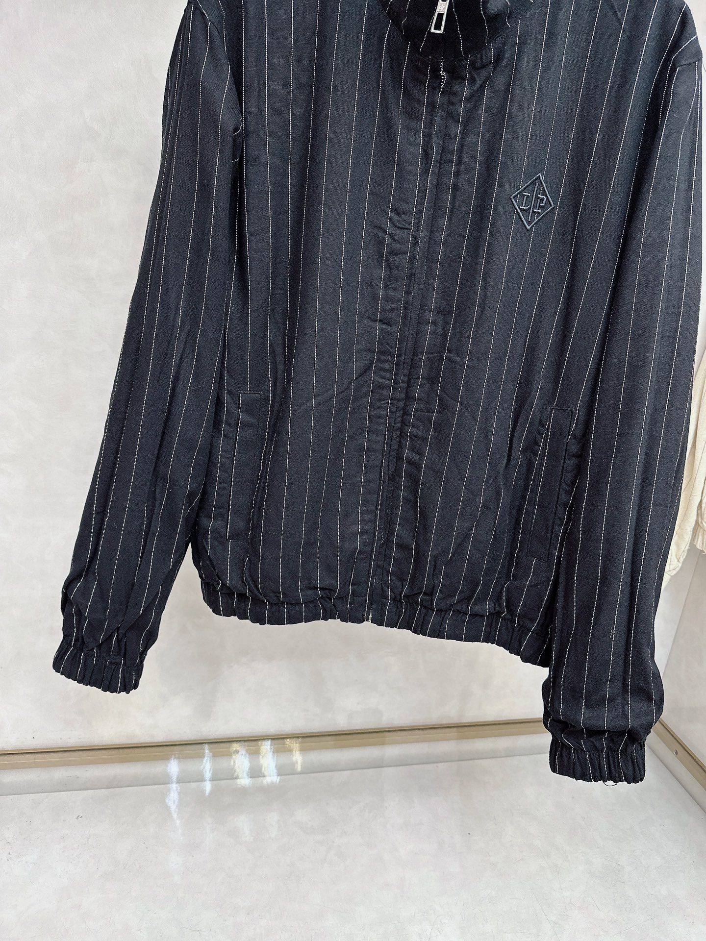 Loro Piana诺悠翩雅 2025秋冬新品男士休闲夹克外套，外贸公司订单！胸前logo图案刺绣设计！