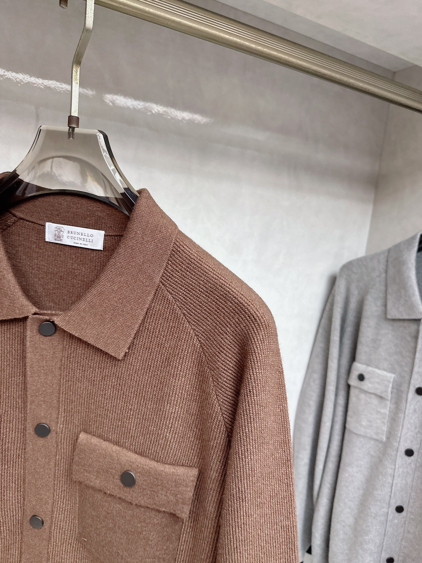 BrunelloCucinelli布鲁内洛．库奇内利 BC 2025ss秋冬新品翻领针织毛衣外套，美式穿