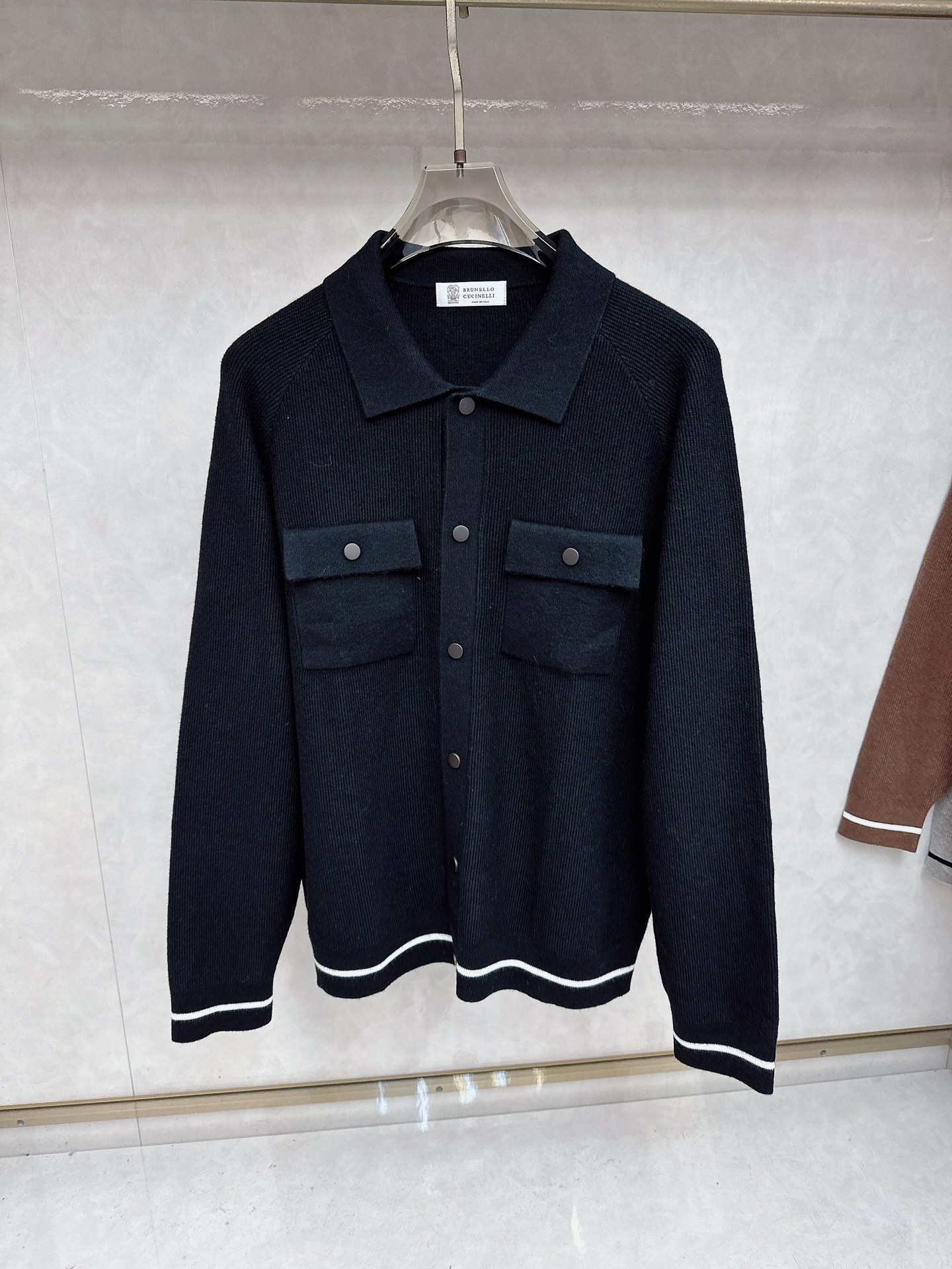 BrunelloCucinelli布鲁内洛．库奇内利 BC 2025ss秋冬新品翻领针织毛衣外套，美式穿