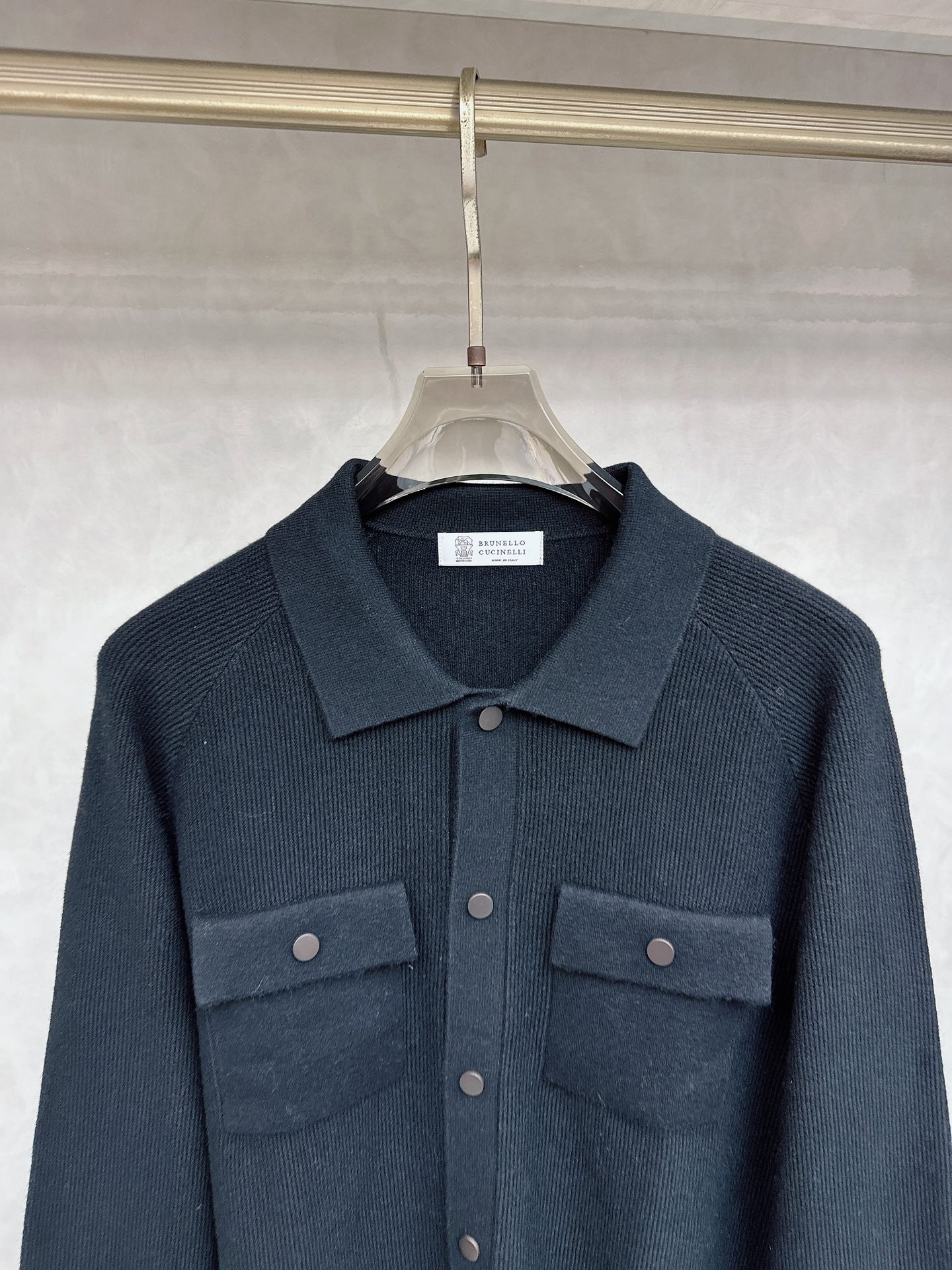 BrunelloCucinelli布鲁内洛．库奇内利 BC 2025ss秋冬新品翻领针织毛衣外套，美式穿