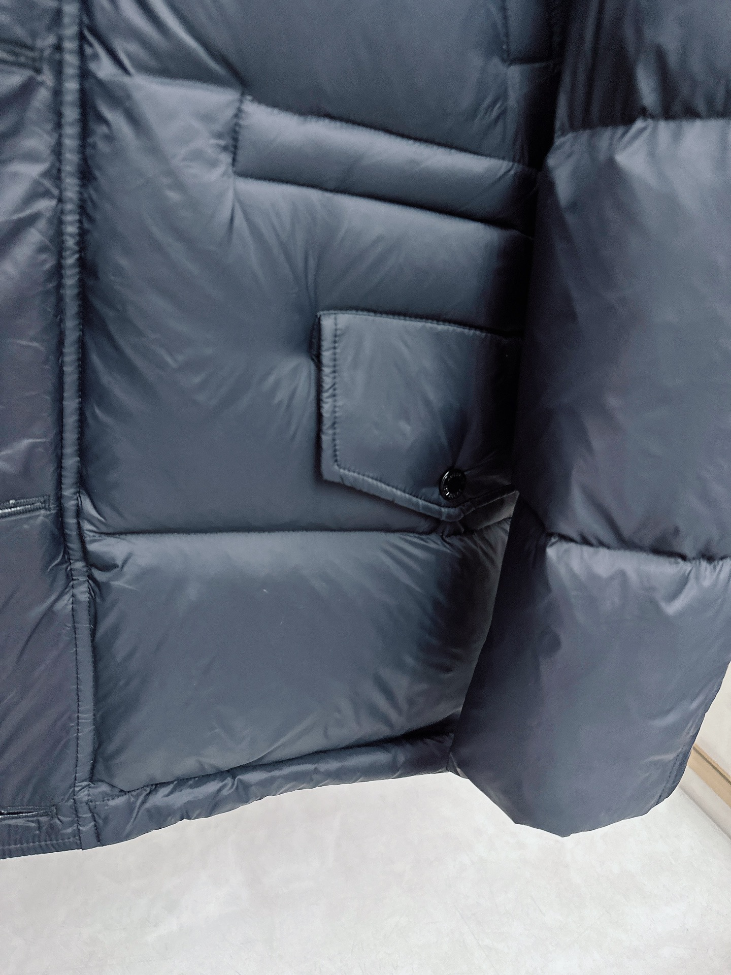 巴宝莉羽绒服日本进口顶级东丽面料，男士羽绒服外套,欧洲定制版！顶级品控！内里的衬布面料采用同样是进口的高