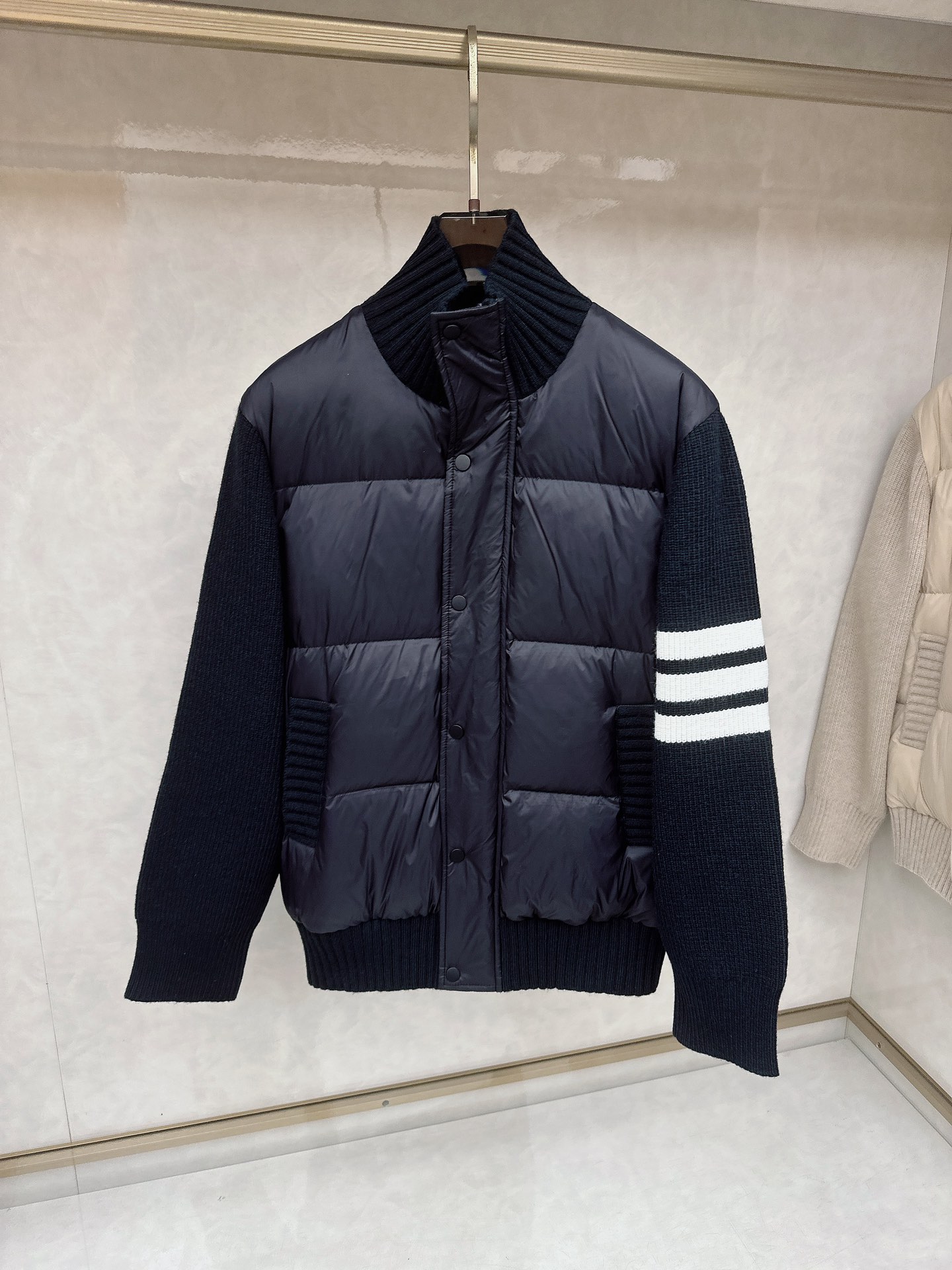 【ThomBrownet】TB家针织拼接四条杠带帽羽绒服女款越简单就越好看!!永恒不变的真理门简实穿主义