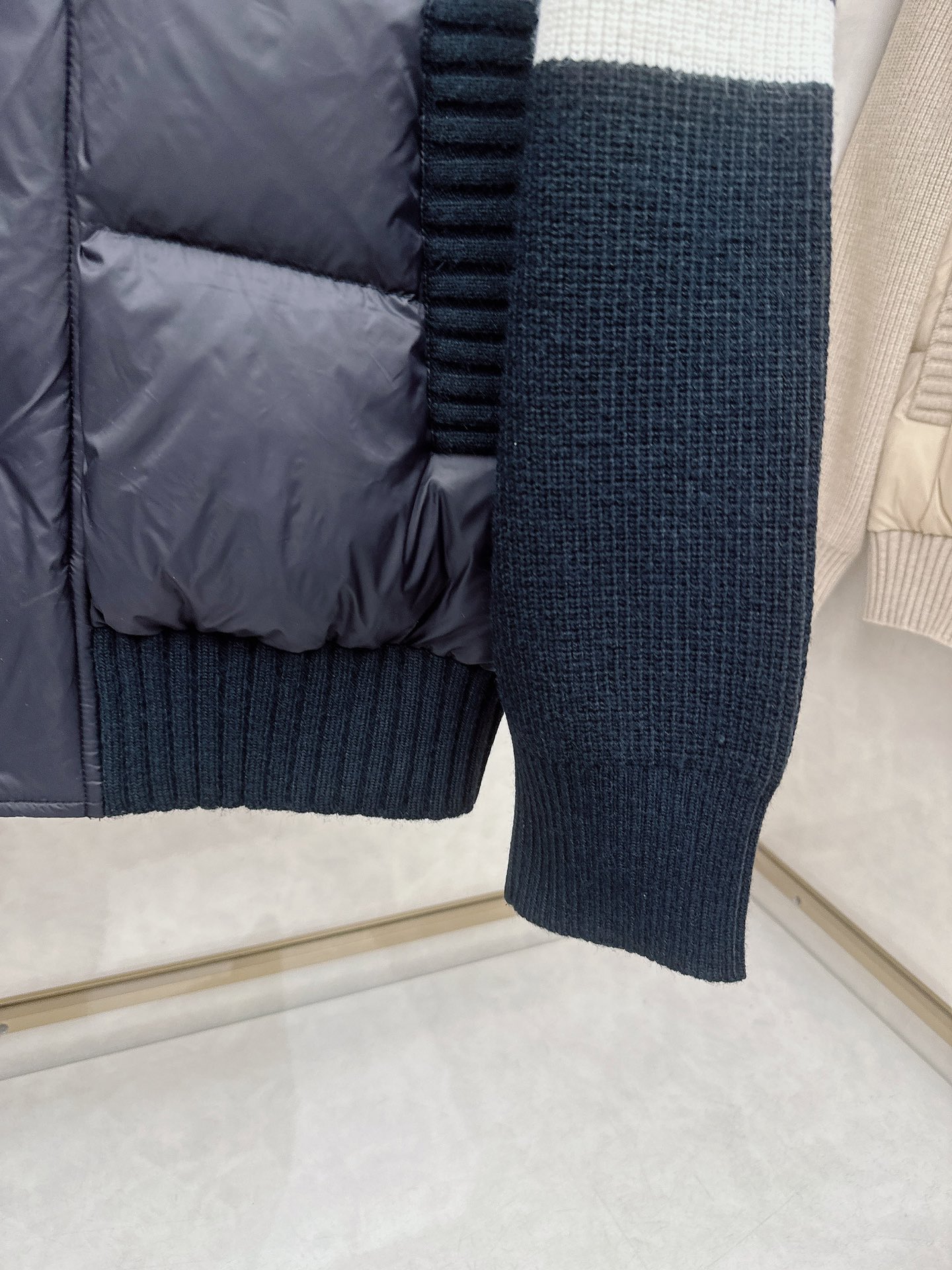 【ThomBrownet】TB家针织拼接四条杠带帽羽绒服女款越简单就越好看!!永恒不变的真理门简实穿主义