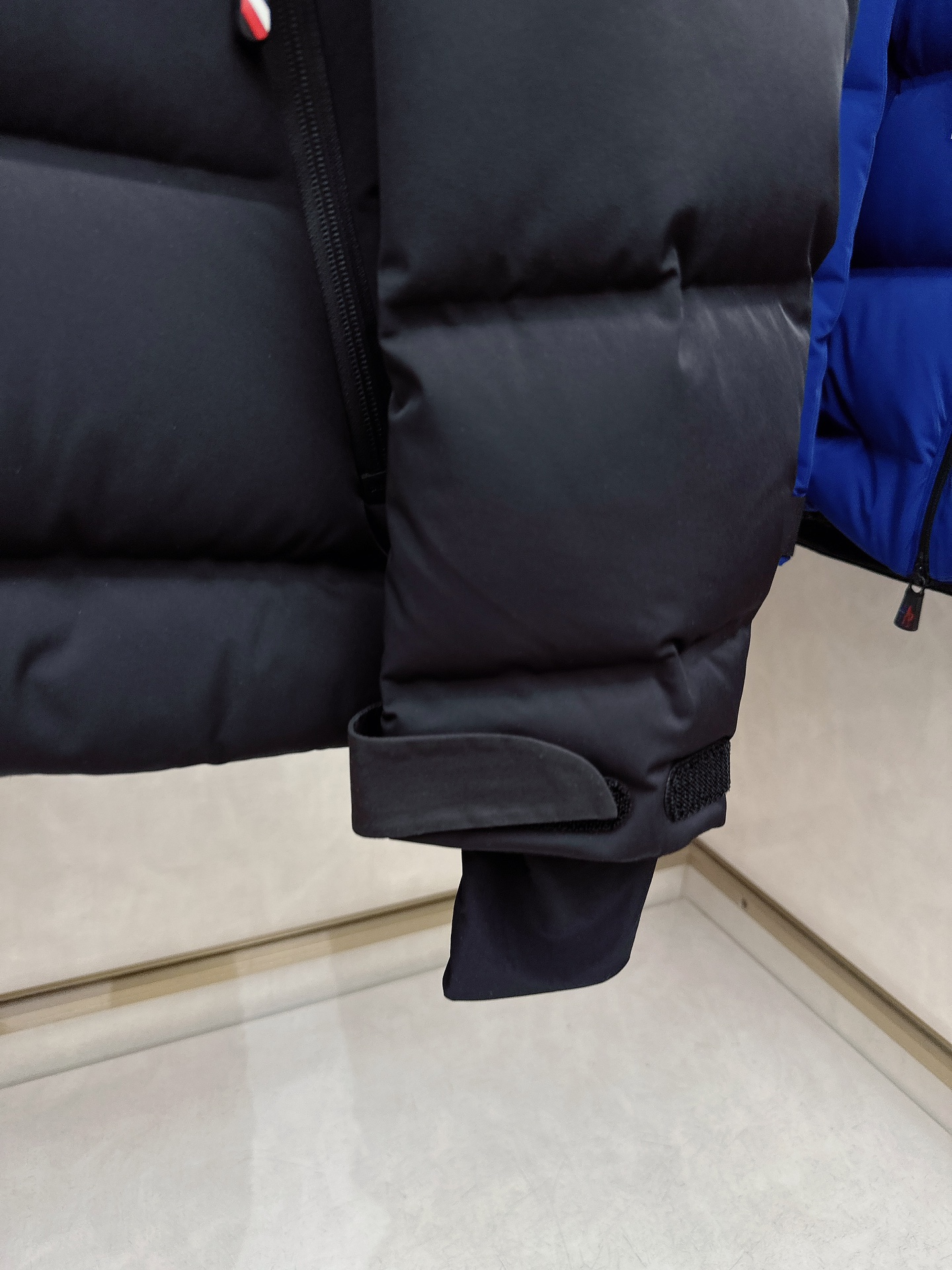 特级羽绒⬆️Moncler Montgetech(限定蓝色)高端男士短款羽绒夹克外套.柜台2w开外的高端