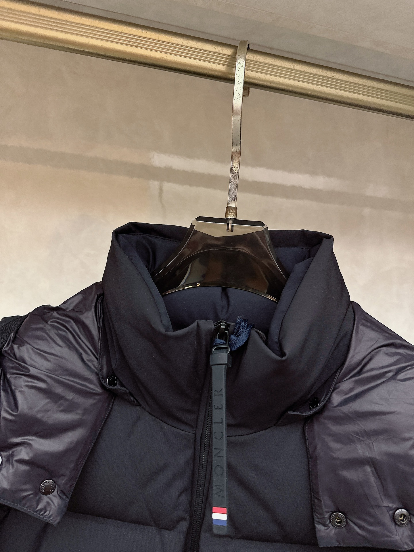 特级羽绒⬆️Moncler Montgetech(限定蓝色)高端男士短款羽绒夹克外套.柜台2w开外的高端