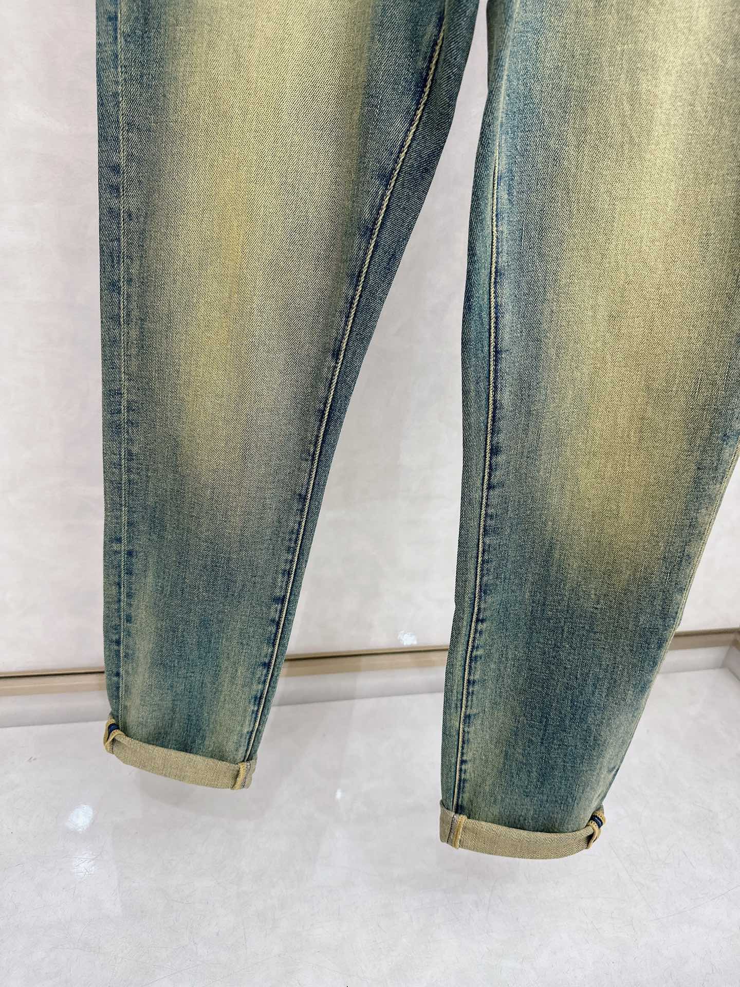 爱马仕 2025秋冬🔥🔥新款现货上市，原单爆款牛仔裤👖超级定制款，原版五金，超级重工工艺，版型超赞👍细节