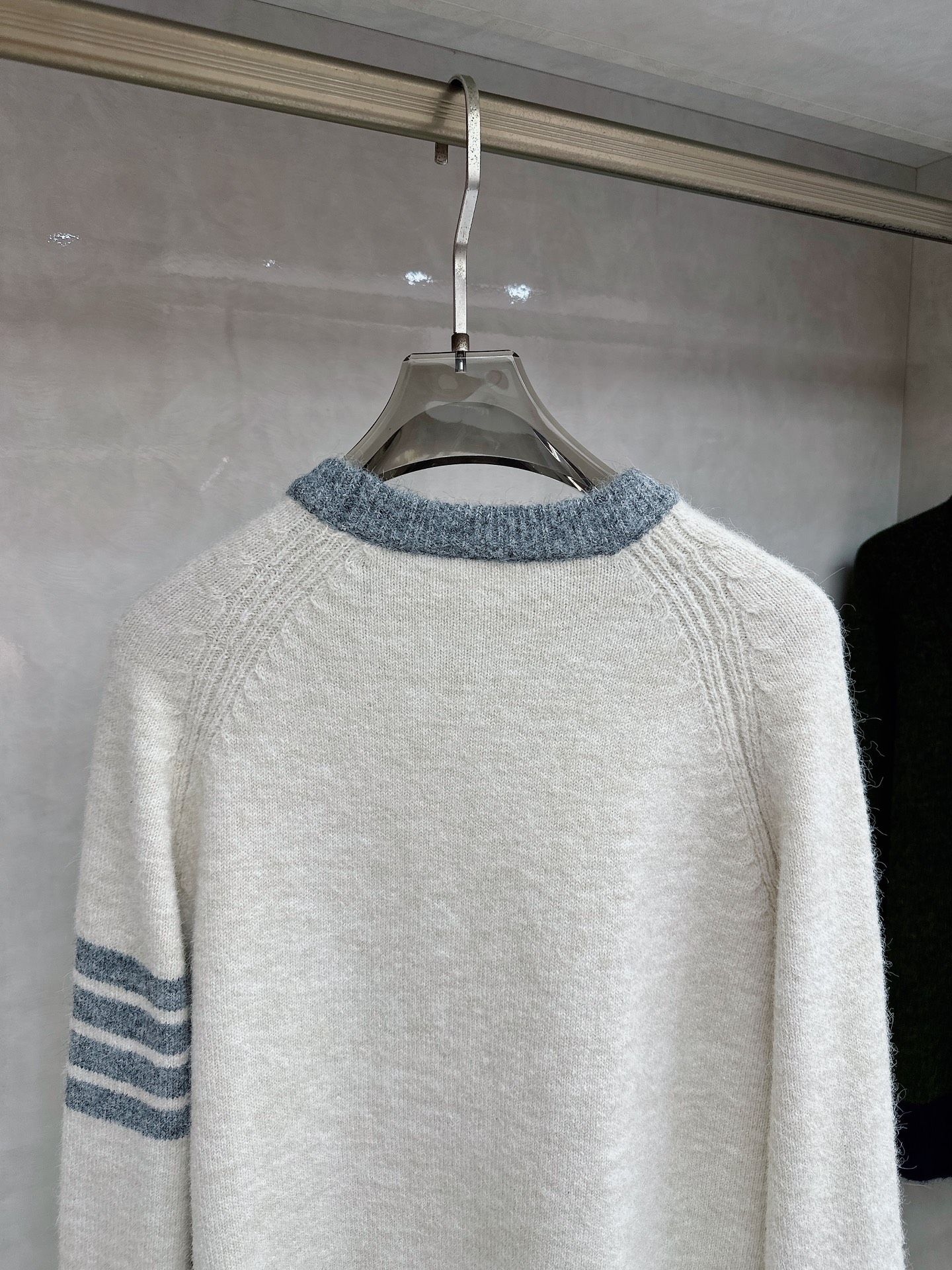 TB新款毛衫毛衣，上身舒适，不挑身材 男女同款，秋冬毛衣，是今年最好看的情侣装，秋冬必备百搭不出错，洋气