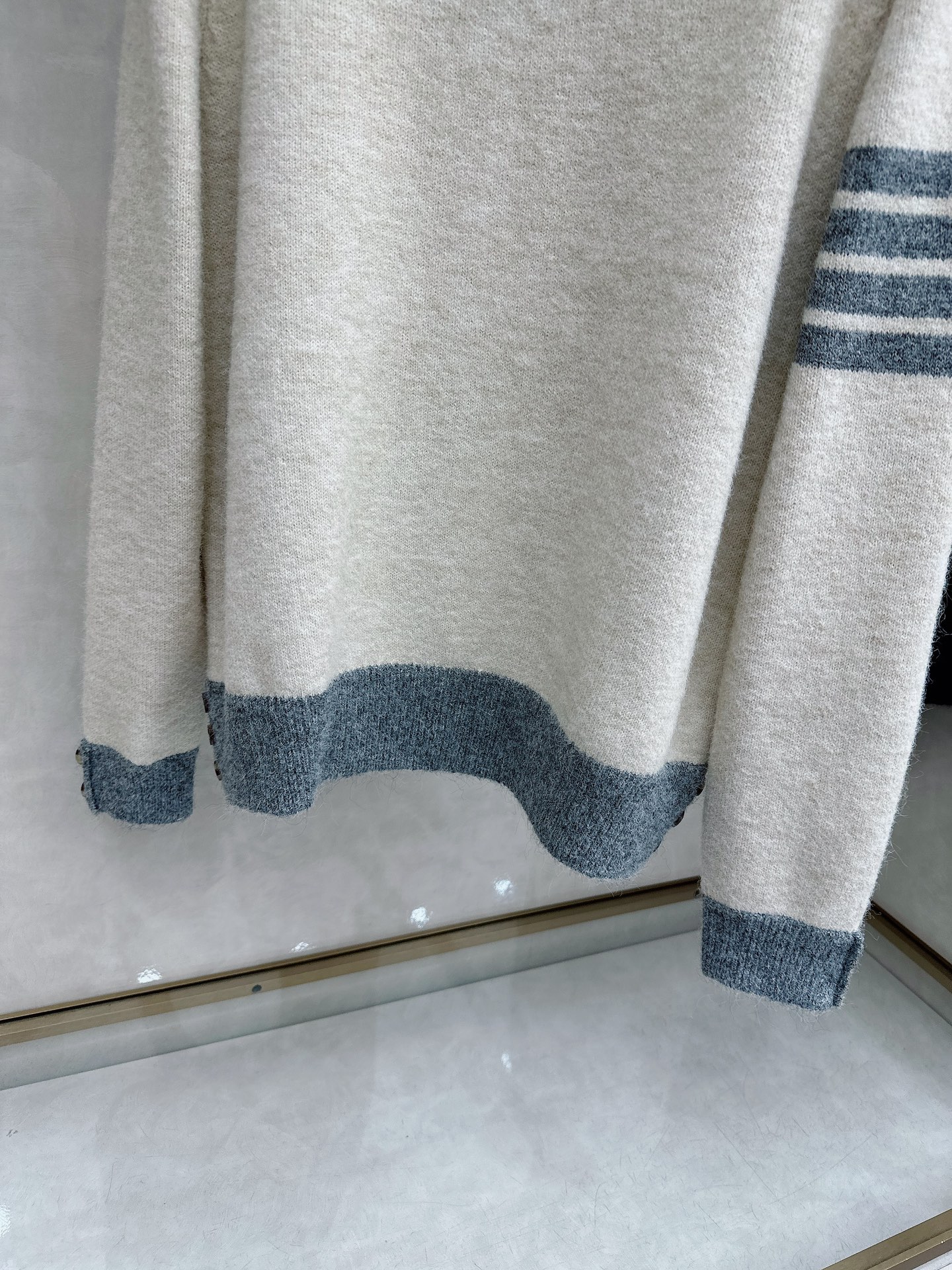 TB新款毛衫毛衣，上身舒适，不挑身材 男女同款，秋冬毛衣，是今年最好看的情侣装，秋冬必备百搭不出错，洋气