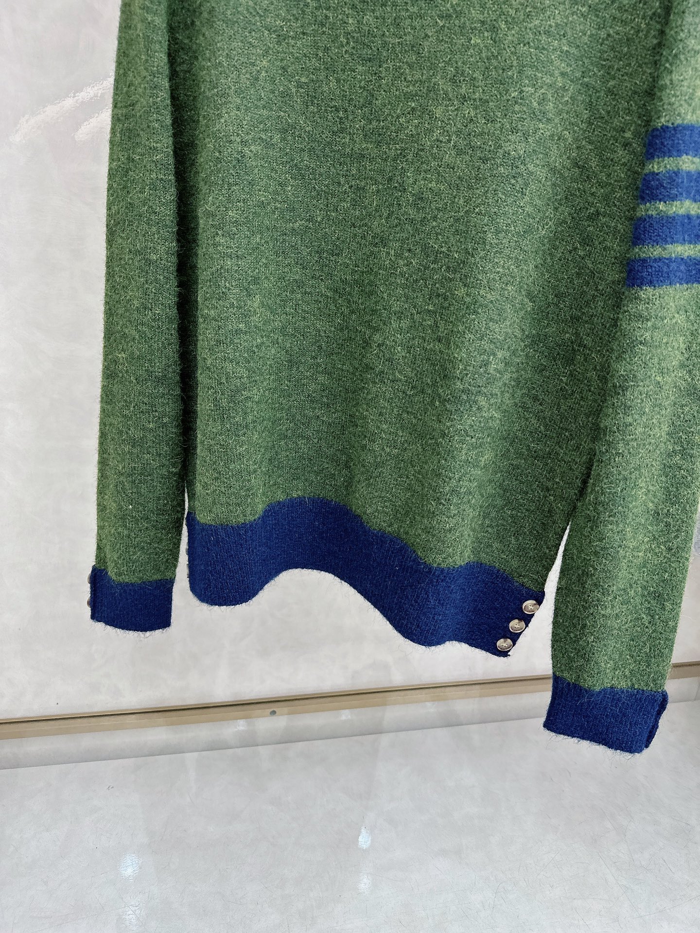 TB新款毛衫毛衣，上身舒适，不挑身材 男女同款，秋冬毛衣，是今年最好看的情侣装，秋冬必备百搭不出错，洋气