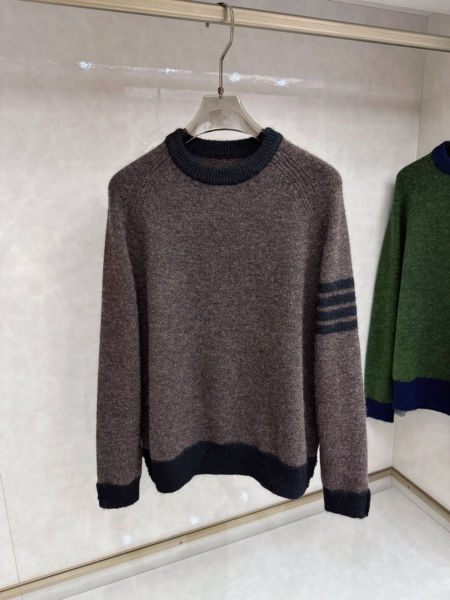 TB新款毛衫毛衣，上身舒适，不挑身材 男女同款，秋冬毛衣，是今年最好看的情侣装，秋冬必备百搭不出错，洋气