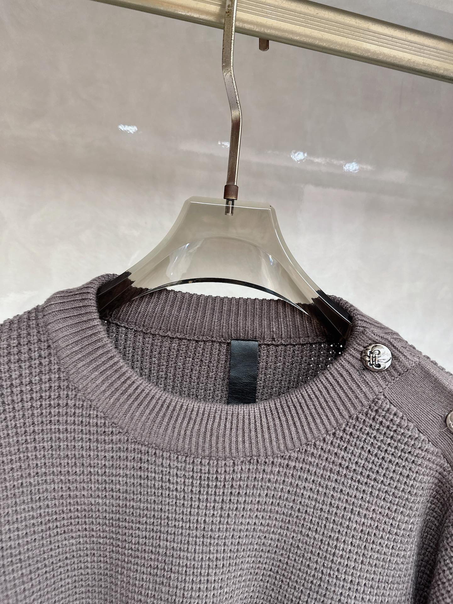 克罗心新款毛衫毛衣，上身舒适，不挑身材 男女同款，秋冬毛衣，是今年最好看的情侣装，秋冬必备百搭不出错，洋