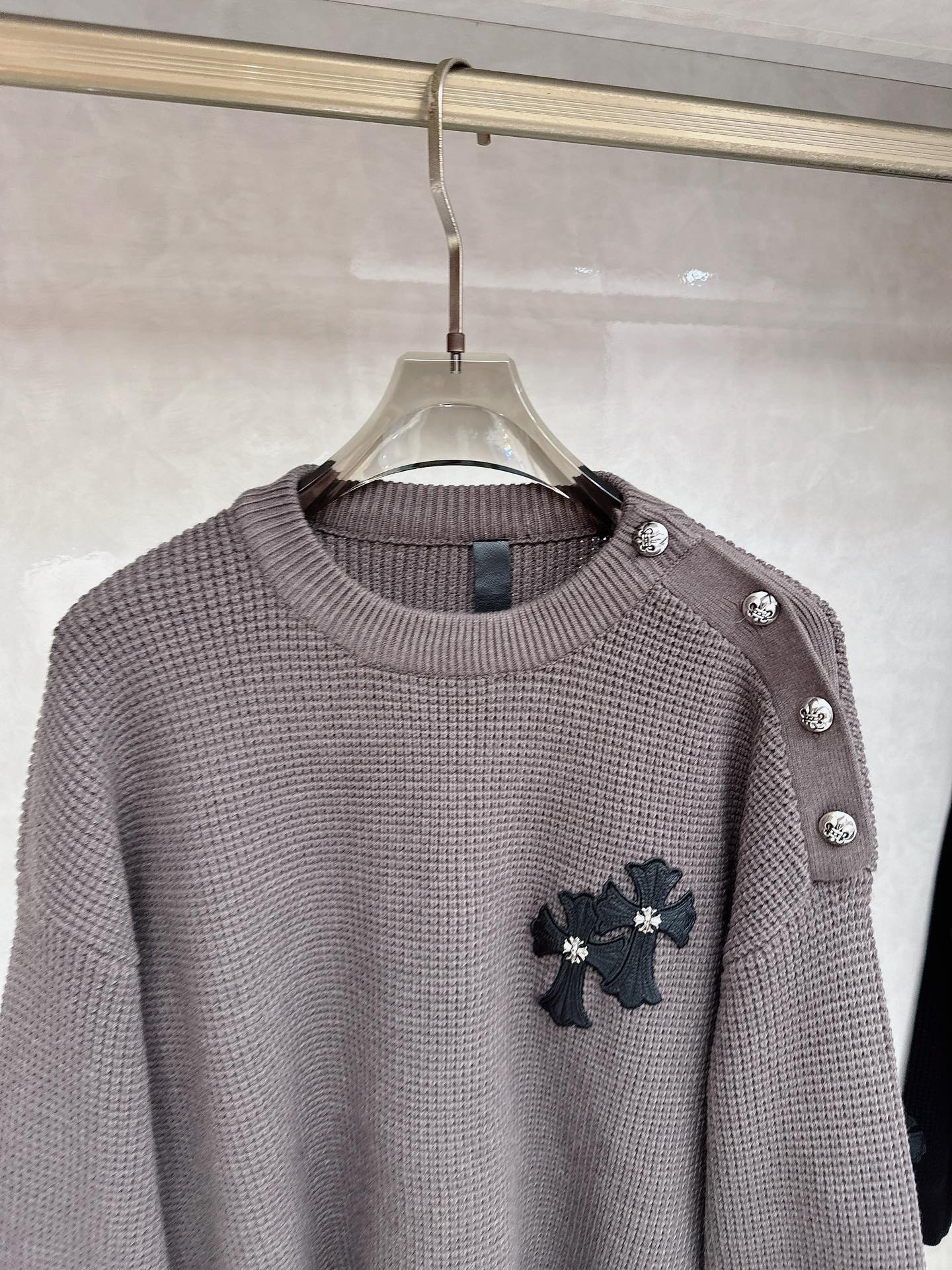 克罗心新款毛衫毛衣，上身舒适，不挑身材 男女同款，秋冬毛衣，是今年最好看的情侣装，秋冬必备百搭不出错，洋