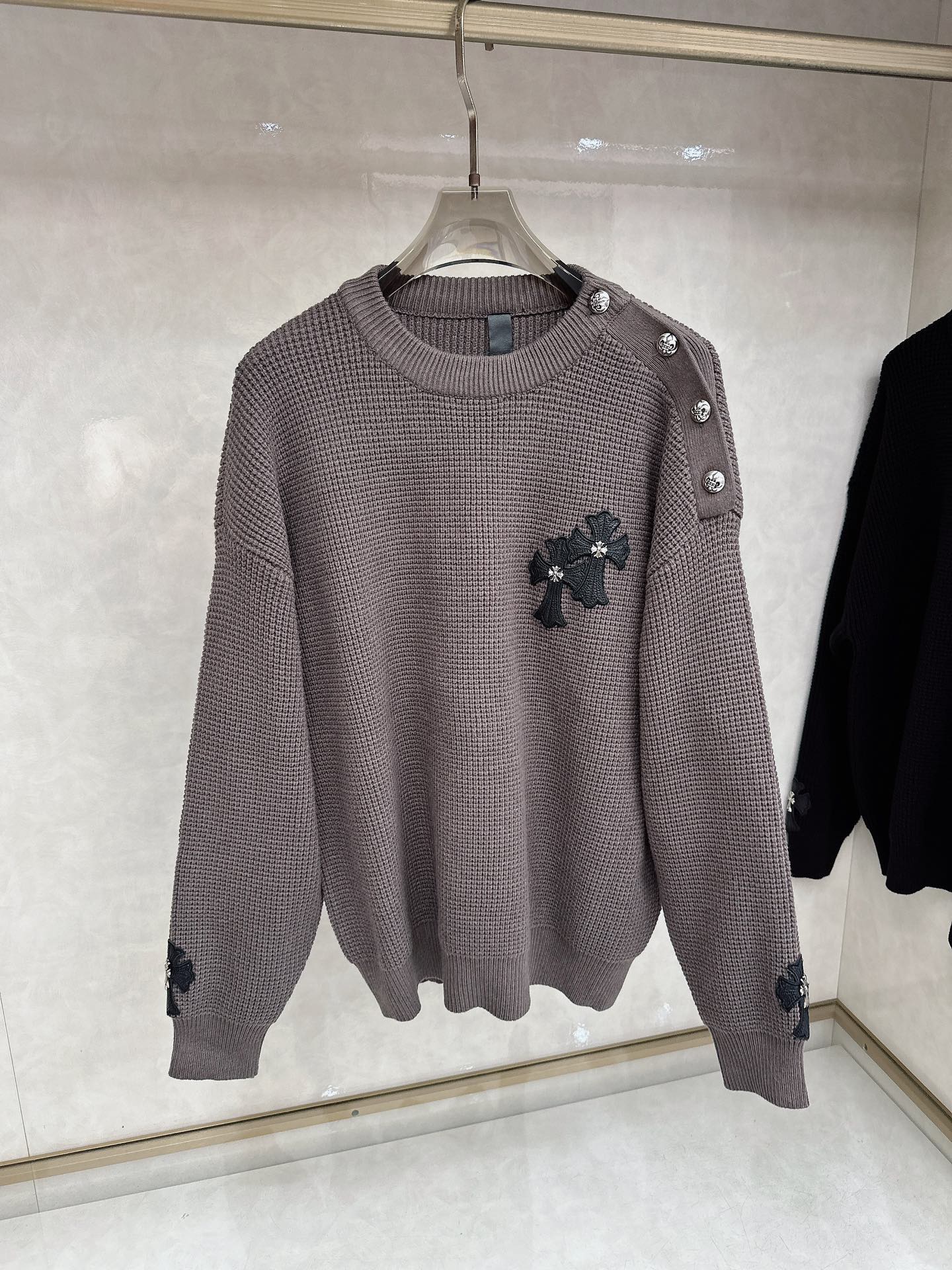 克罗心新款毛衫毛衣，上身舒适，不挑身材 男女同款，秋冬毛衣，是今年最好看的情侣装，秋冬必备百搭不出错，洋