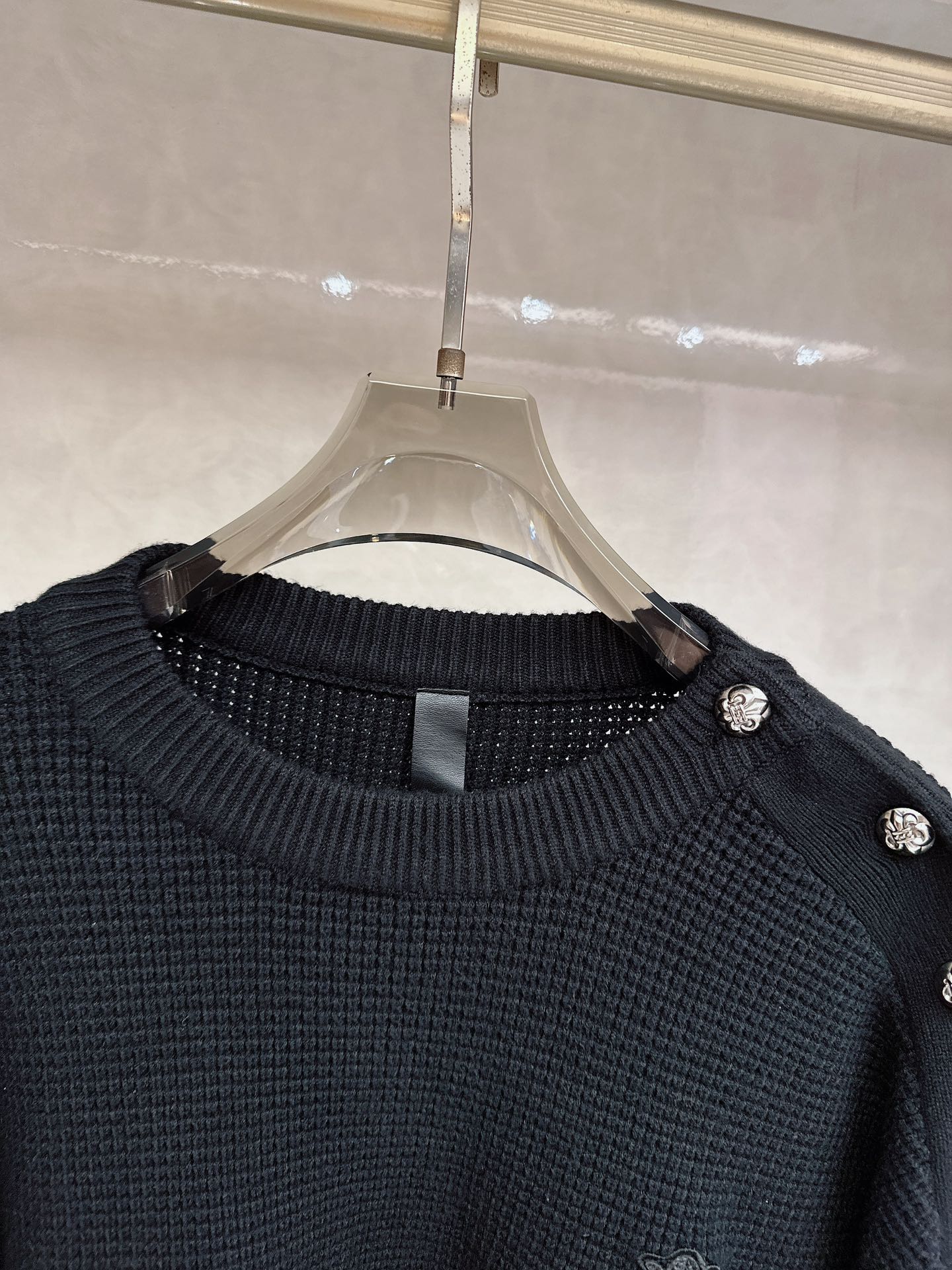 克罗心新款毛衫毛衣，上身舒适，不挑身材 男女同款，秋冬毛衣，是今年最好看的情侣装，秋冬必备百搭不出错，洋