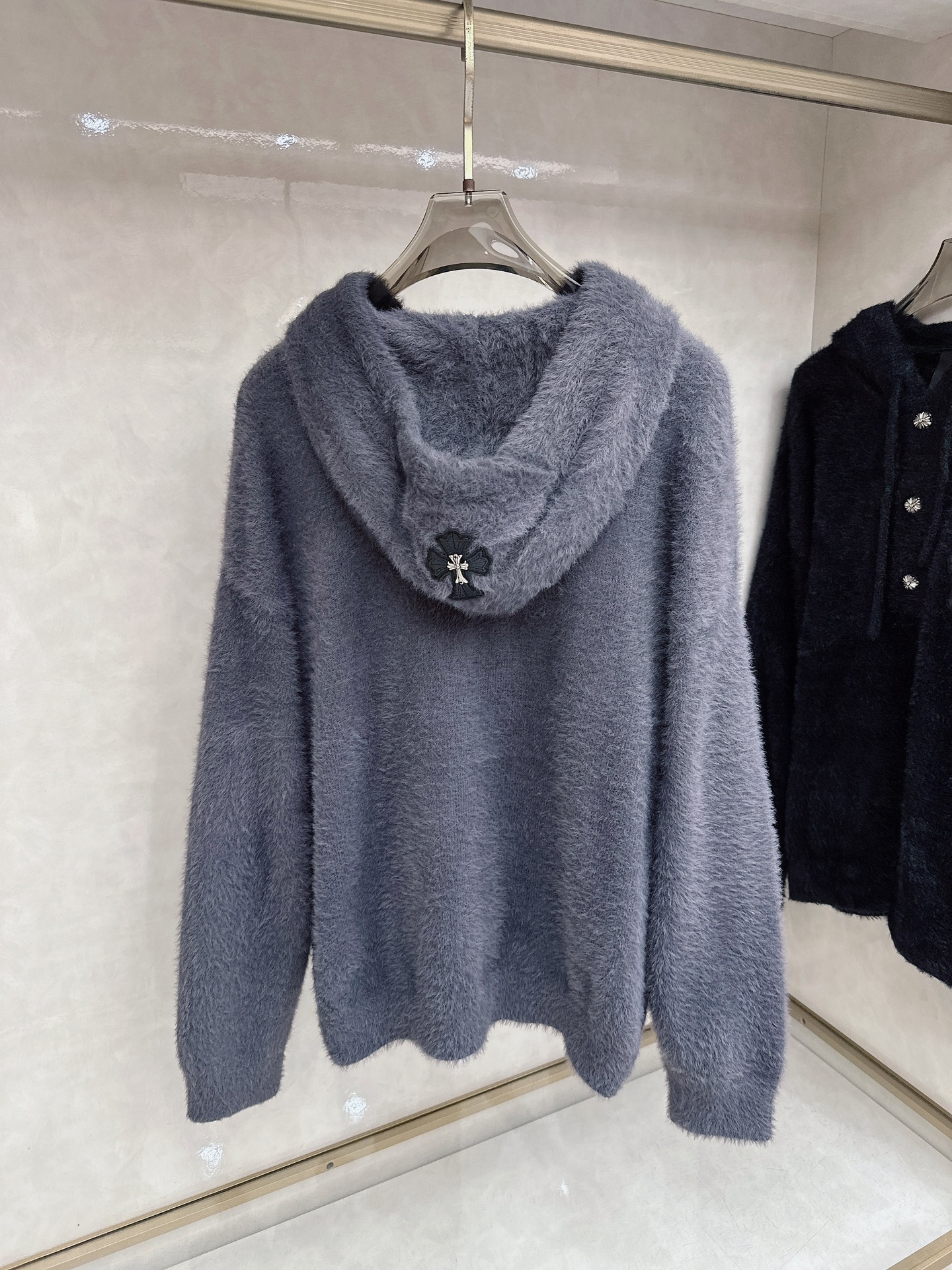 克罗心新款毛衫毛衣，上身舒适，不挑身材 男女同款，秋冬毛衣，是今年最好看的情侣装，秋冬必备百搭不出错，洋