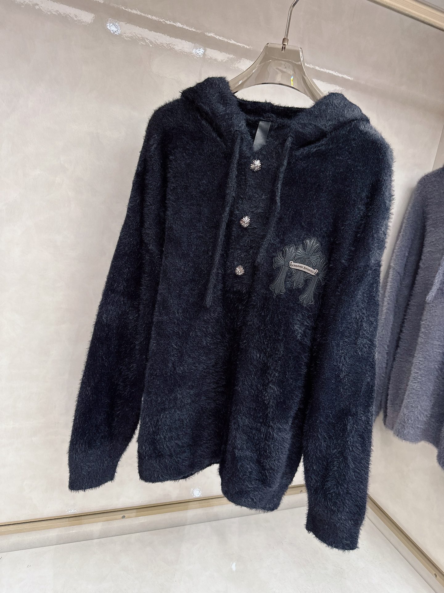 克罗心新款毛衫毛衣，上身舒适，不挑身材 男女同款，秋冬毛衣，是今年最好看的情侣装，秋冬必备百搭不出错，洋