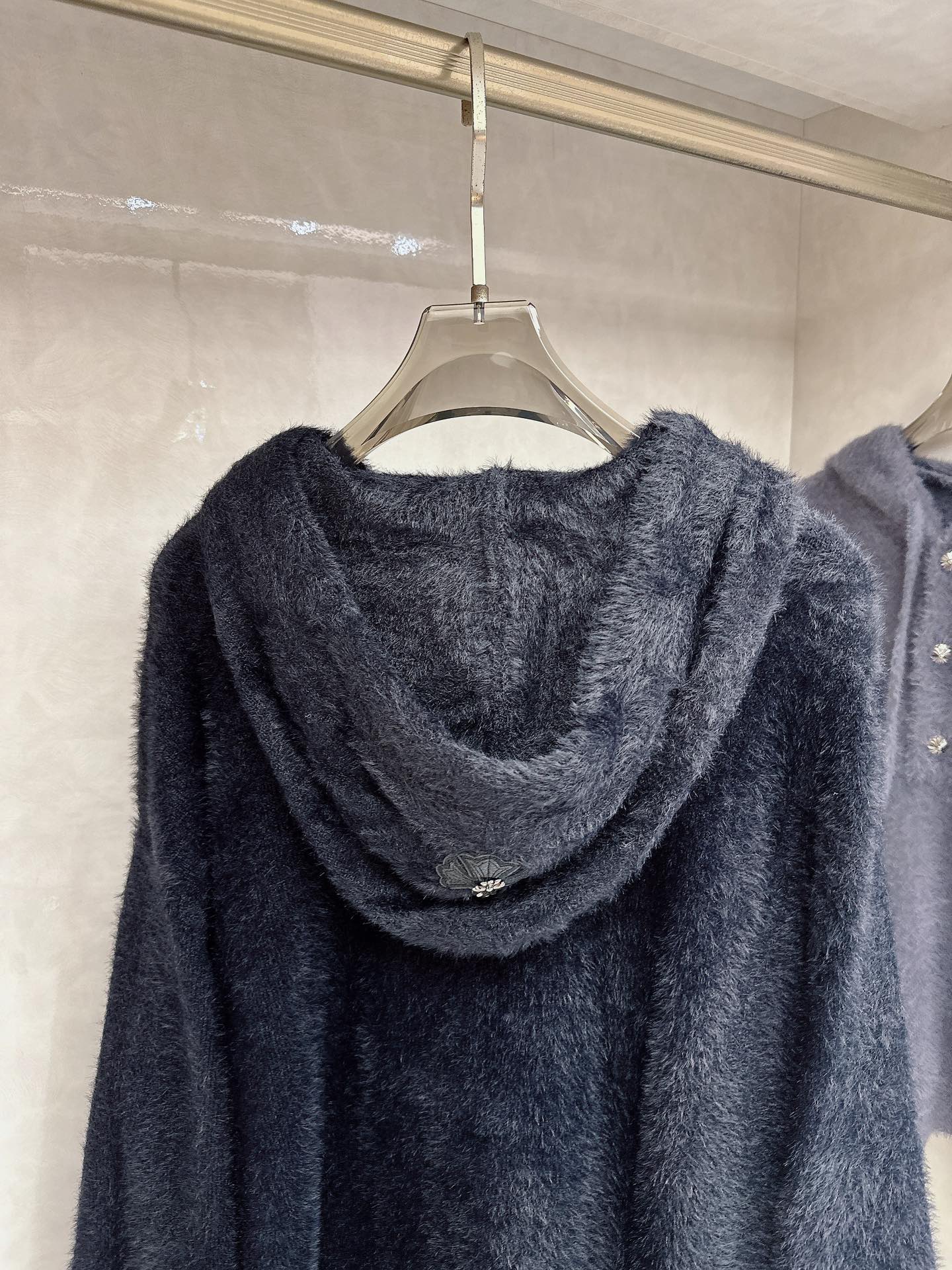 克罗心新款毛衫毛衣，上身舒适，不挑身材 男女同款，秋冬毛衣，是今年最好看的情侣装，秋冬必备百搭不出错，洋