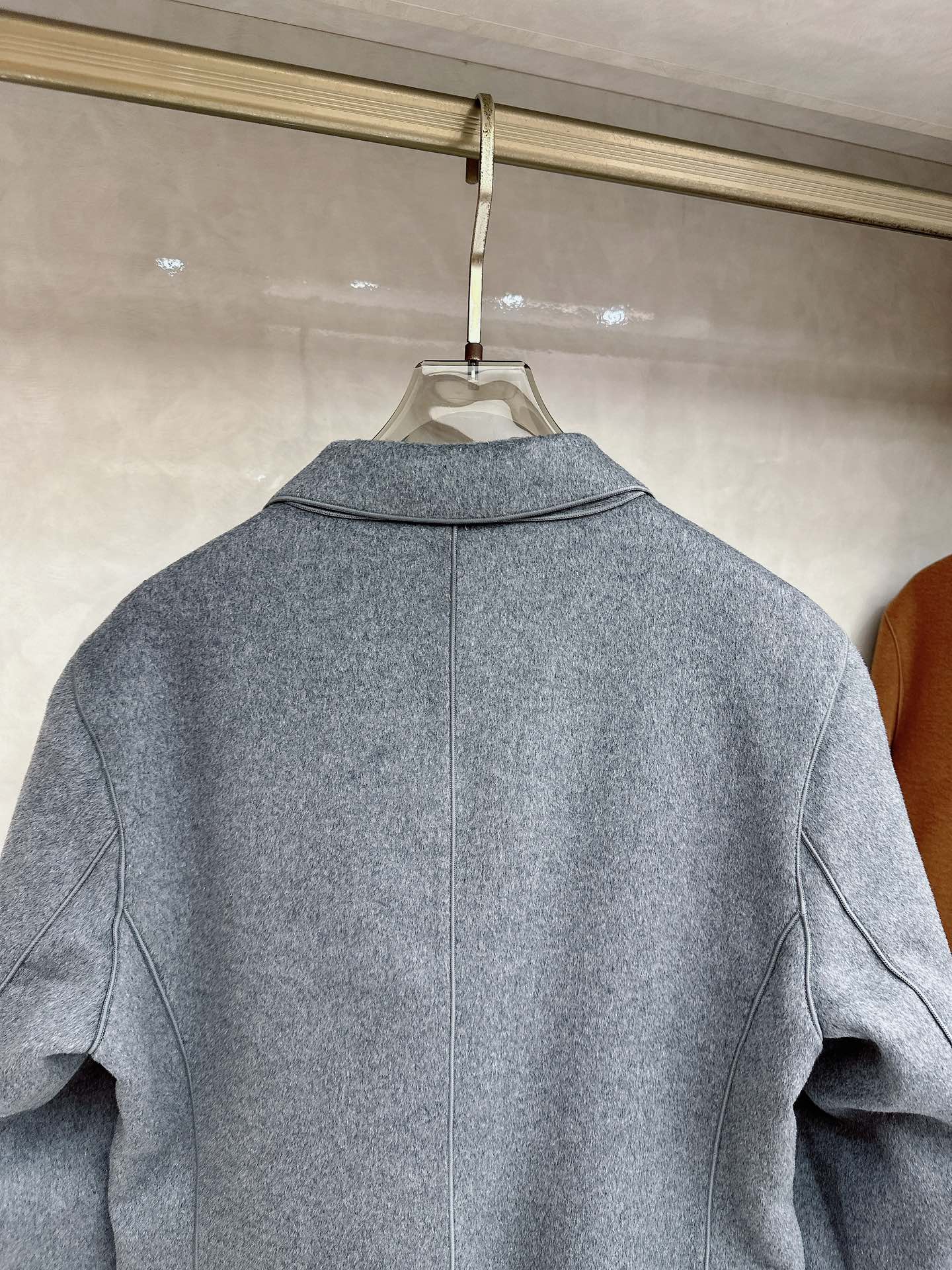 lP🆕 秋冬新款夹克 羊毛外套 贸易公司渠道稀出❕降温天气必备的保暖单品，不论是日常还是户外运动都能穿。