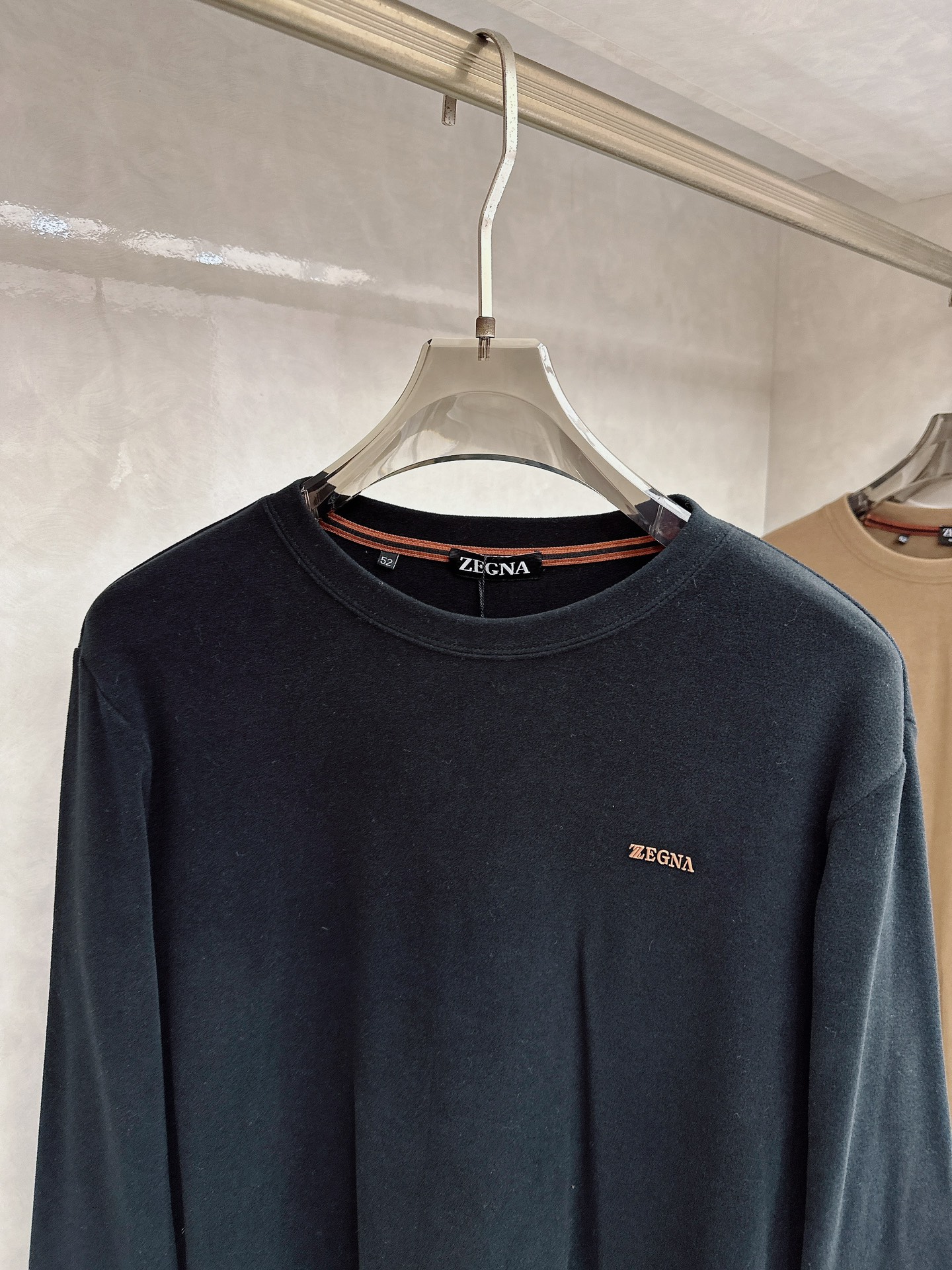 杰尼亚 2025新款原单男士休闲抓绒长袖 高端定制 高版本 时尚百搭爆款进口面料 手感超柔软细腻 穿着亲