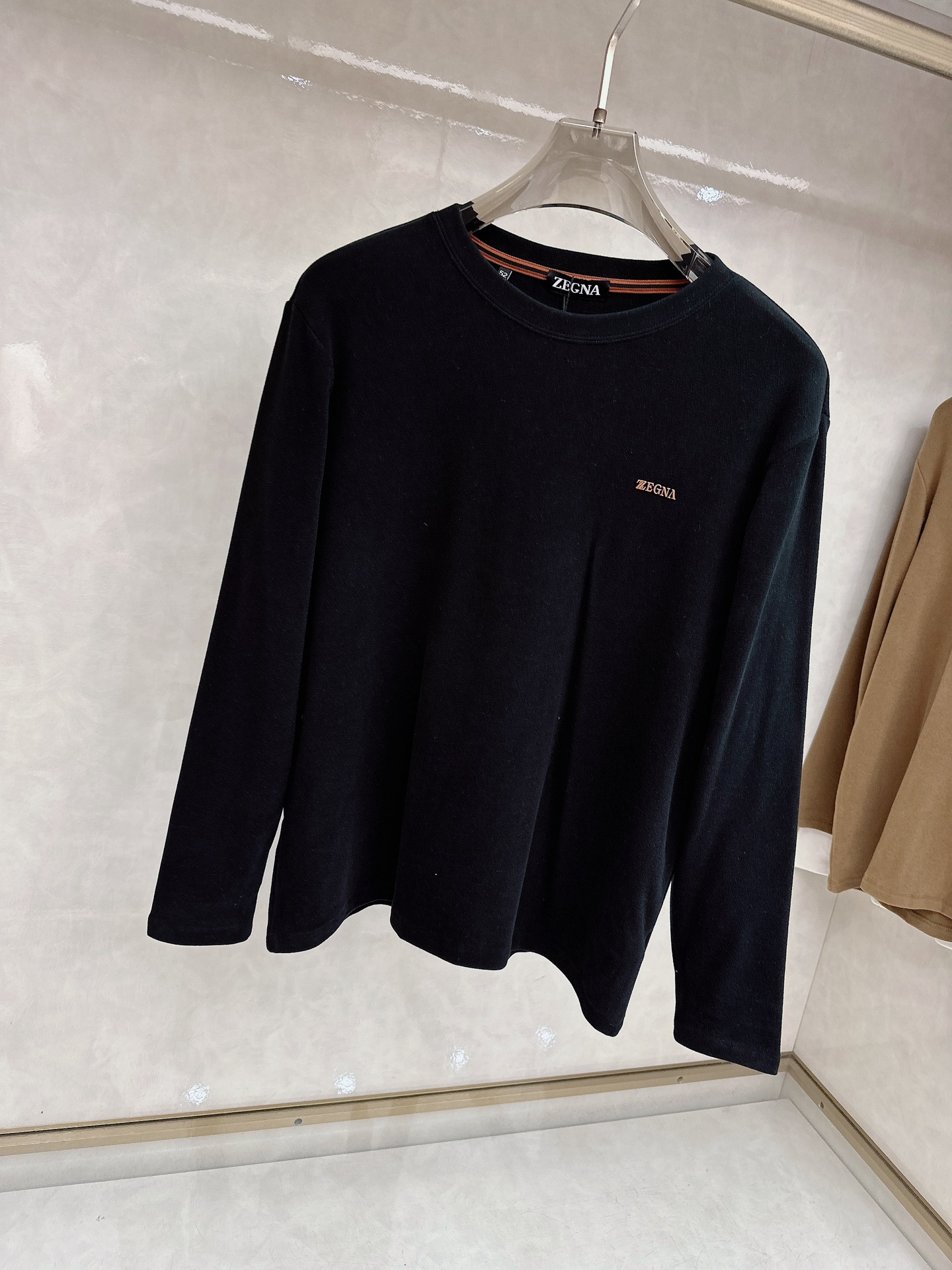 杰尼亚 2025新款原单男士休闲抓绒长袖 高端定制 高版本 时尚百搭爆款进口面料 手感超柔软细腻 穿着亲