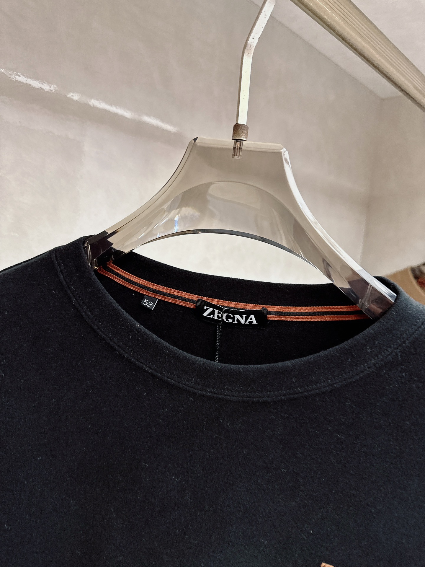 杰尼亚 2025新款原单男士休闲抓绒长袖 高端定制 高版本 时尚百搭爆款进口面料 手感超柔软细腻 穿着亲