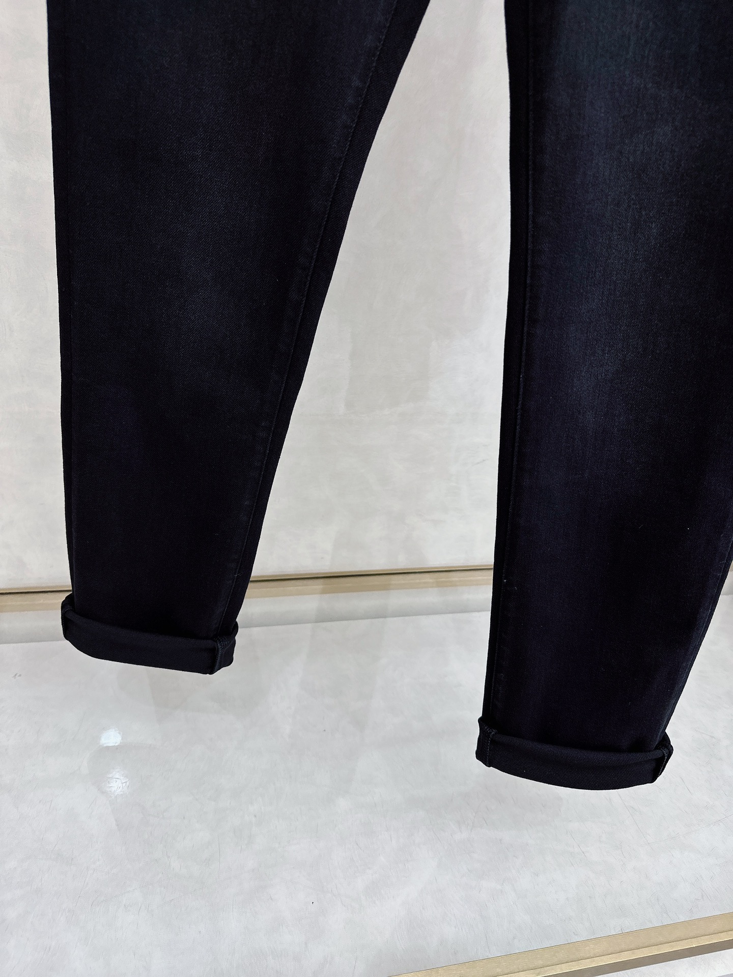 DG 2025秋冬🔥🔥新款现货上市，原单爆款牛仔裤👖超级定制款，原版五金，超级重工工艺，版型超赞👍细节做