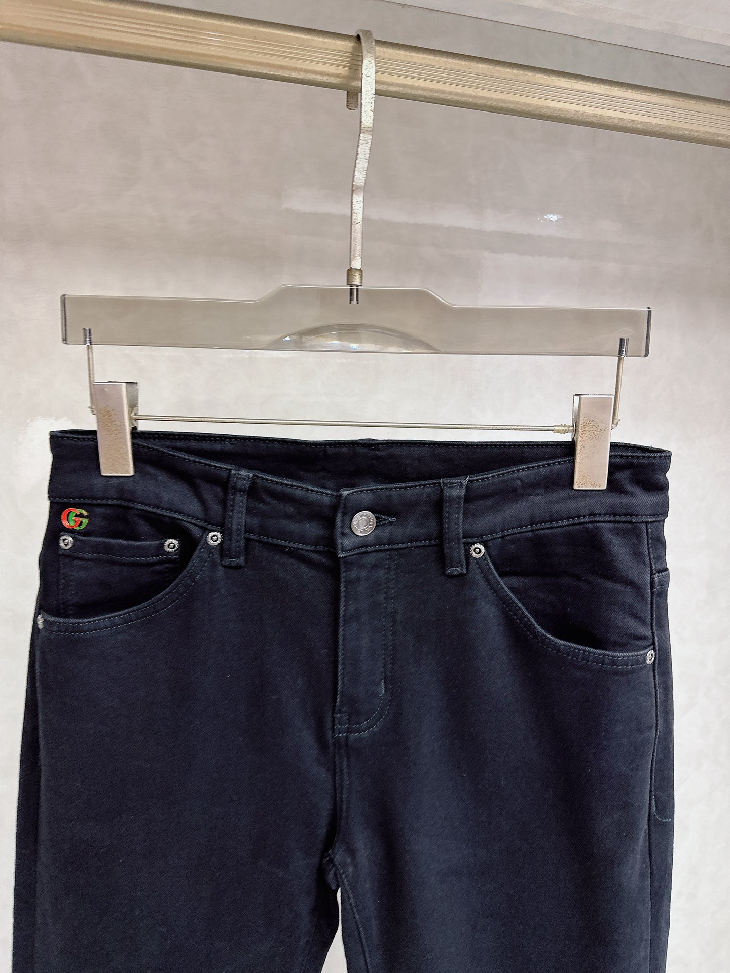 古奇 2025秋冬🔥🔥新款现货上市，原单爆款牛仔裤加绒👖超级定制款，原版五金，超级重工工艺，版型超赞👍细