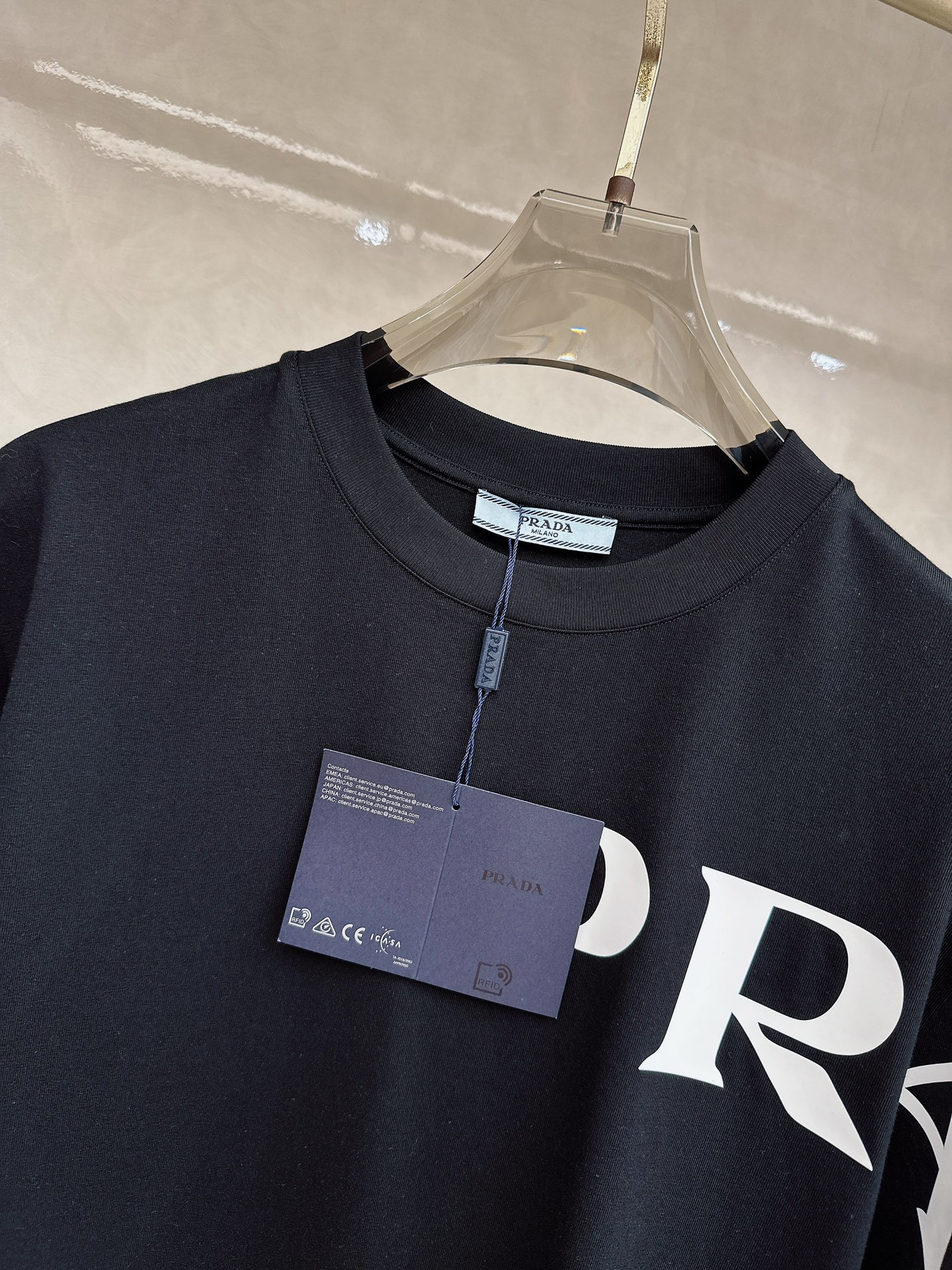 Prada 普拉达 2026ss 春夏新款首发专柜最新款短袖圆领T恤 高端订制 设计前卫时尚！品牌log