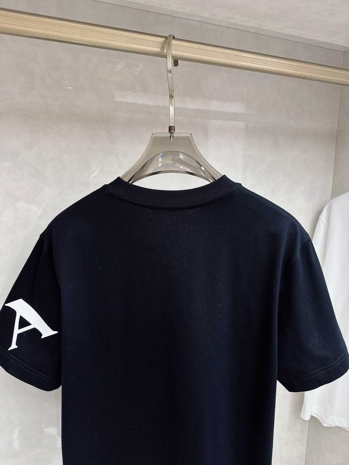 Prada 普拉达 2026ss 春夏新款首发专柜最新款短袖圆领T恤 高端订制 设计前卫时尚！品牌log