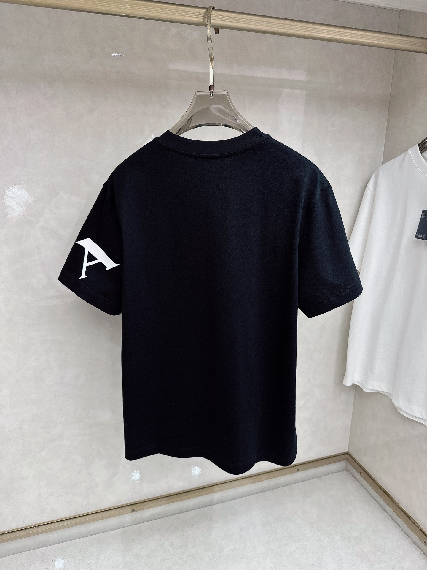 Prada 普拉达 2026ss 春夏新款首发专柜最新款短袖圆领T恤 高端订制 设计前卫时尚！品牌log