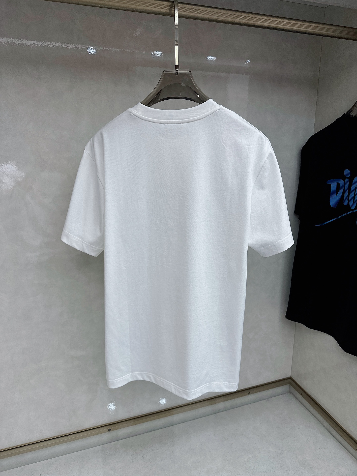 Dior 迪奥 2026ss 春夏新款首发专柜最新款短袖圆领T恤 高端订制 设计前卫时尚！品牌logo重