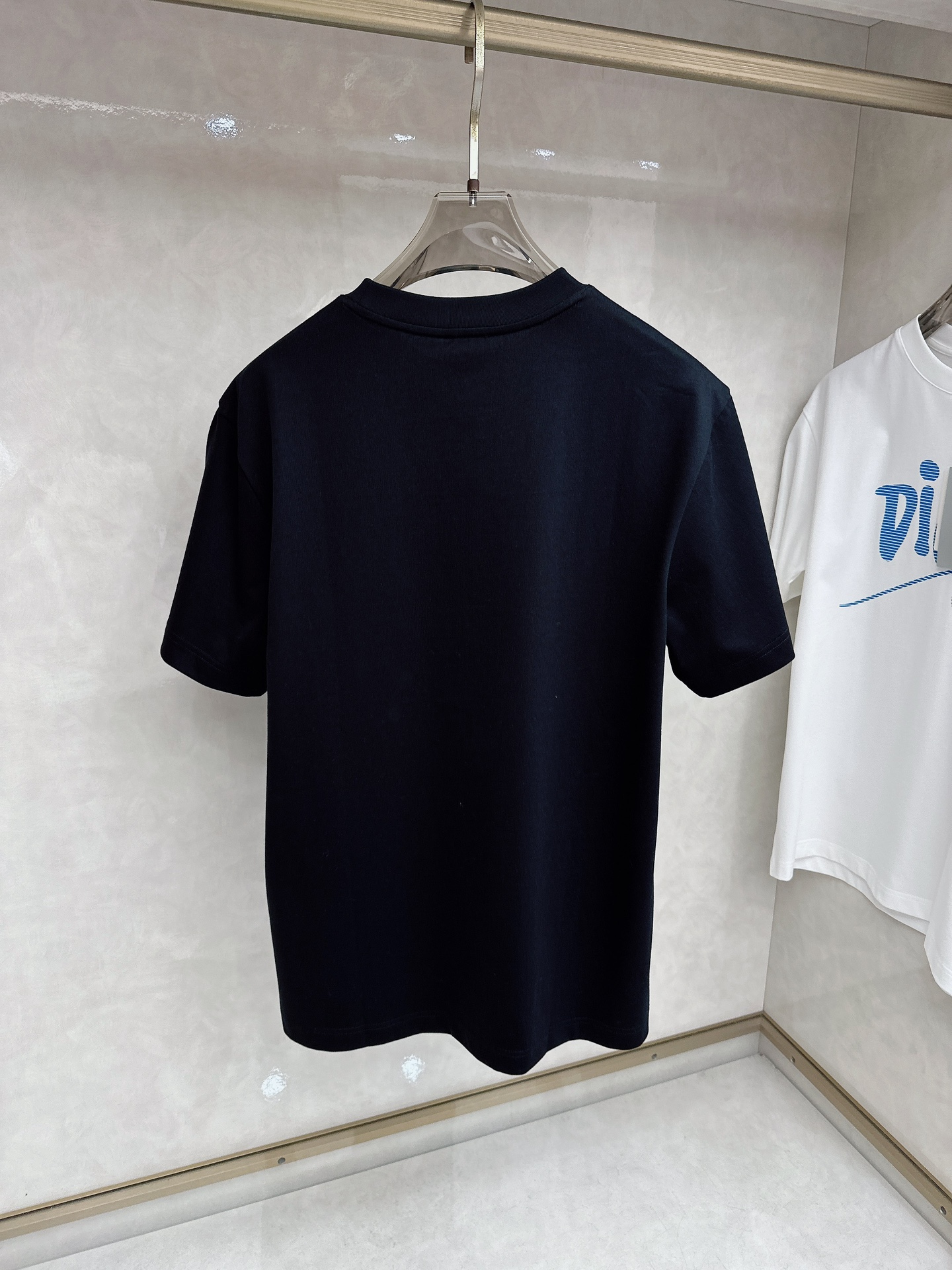 Dior 迪奥 2026ss 春夏新款首发专柜最新款短袖圆领T恤 高端订制 设计前卫时尚！品牌logo重